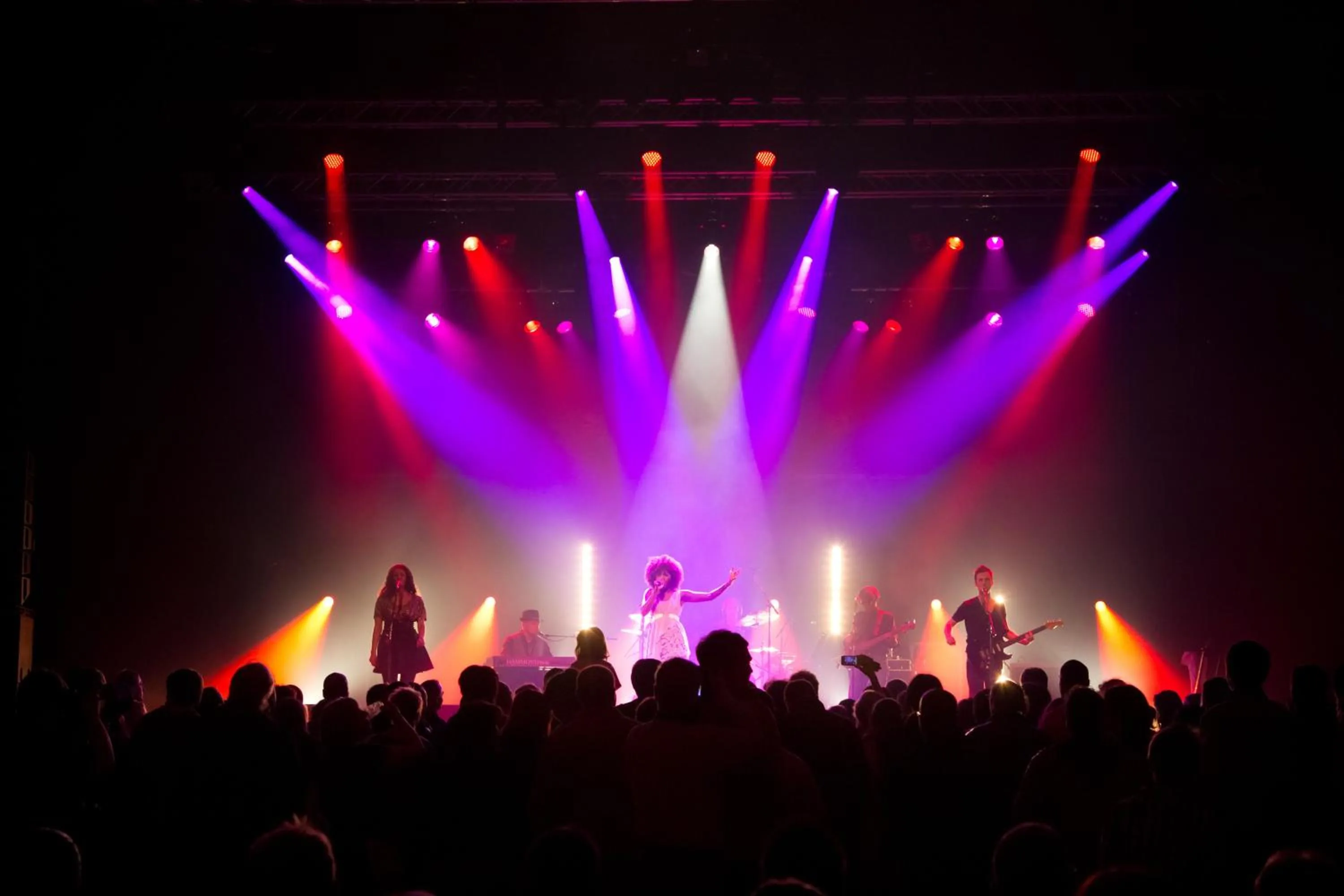 Evening entertainment in Casino 2000 - Adult Guests Only