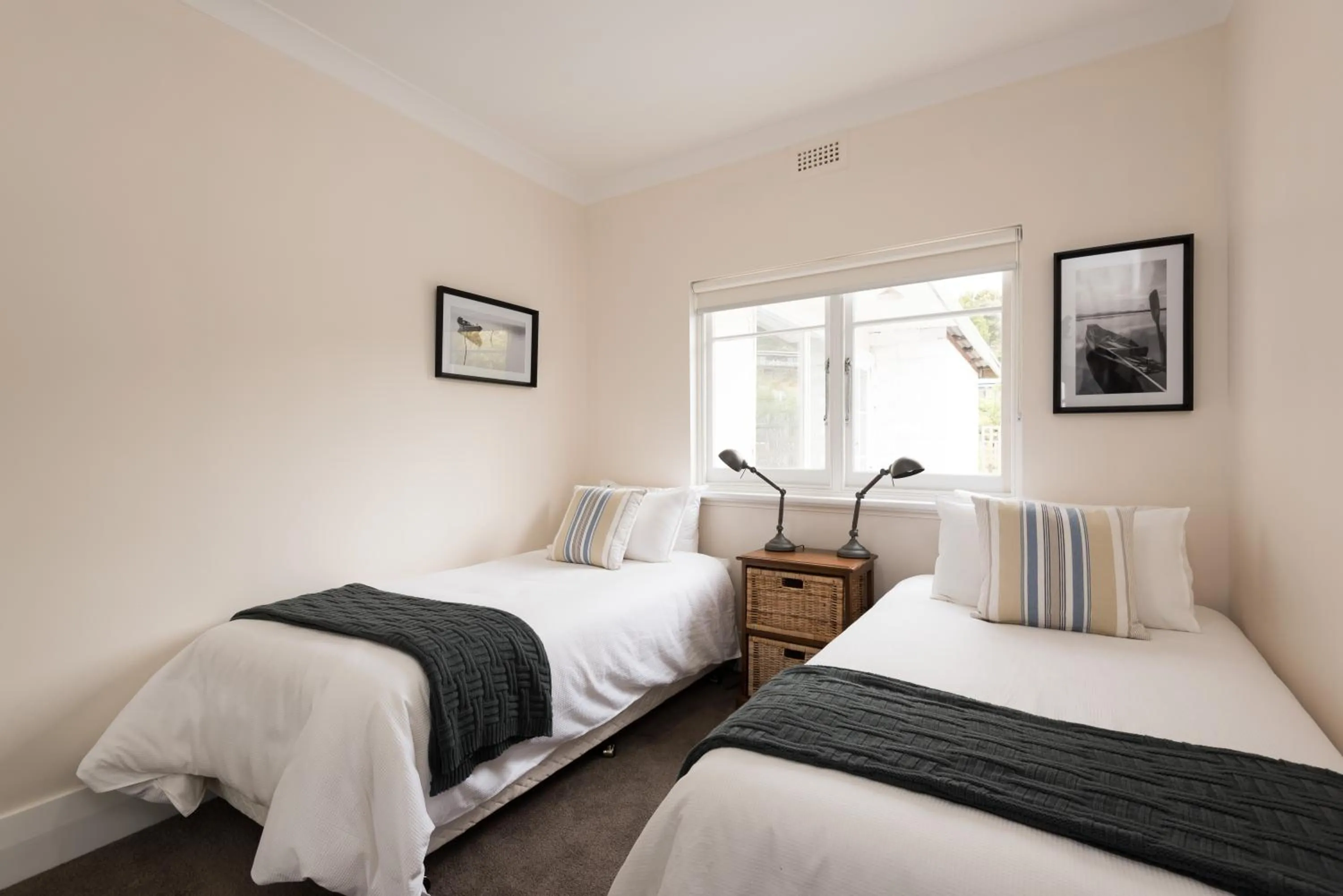 Bedroom, Bed in Sunrise at Penguin