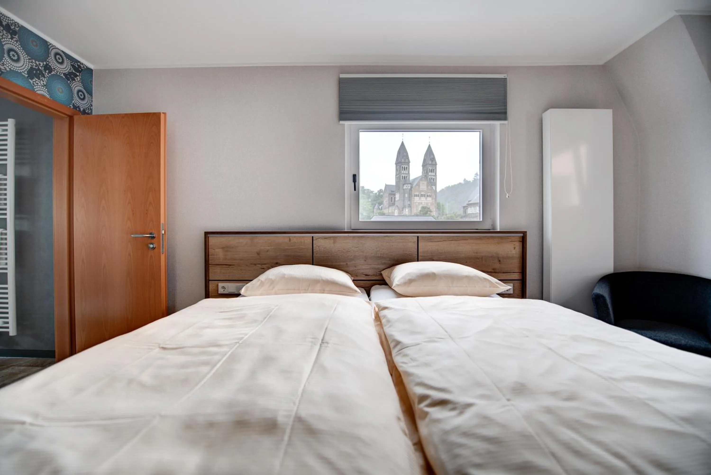 Bed in Hotel du Commerce - Restaurant La Table de Clervaux