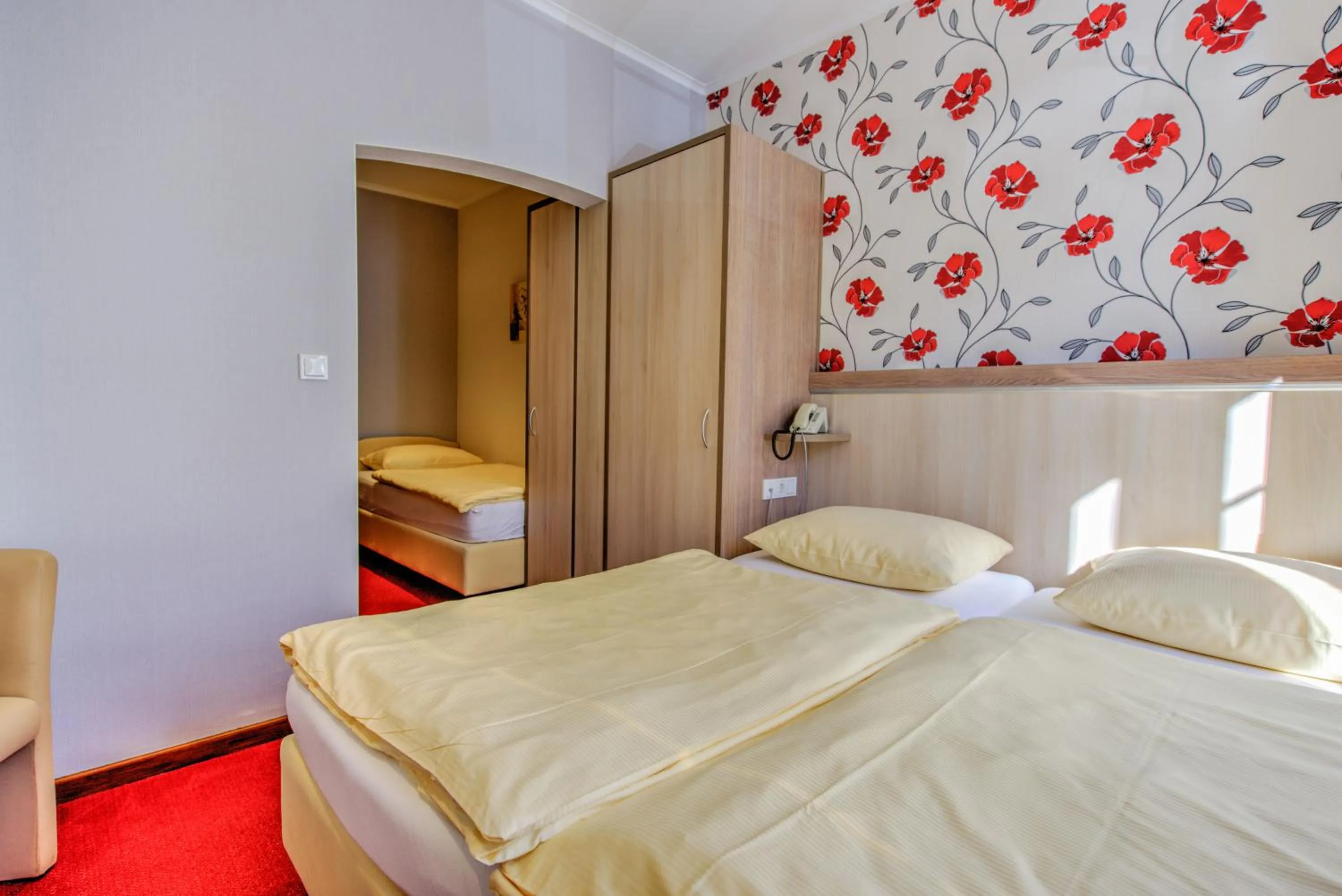 Bed in Hotel du Commerce - Restaurant La Table de Clervaux