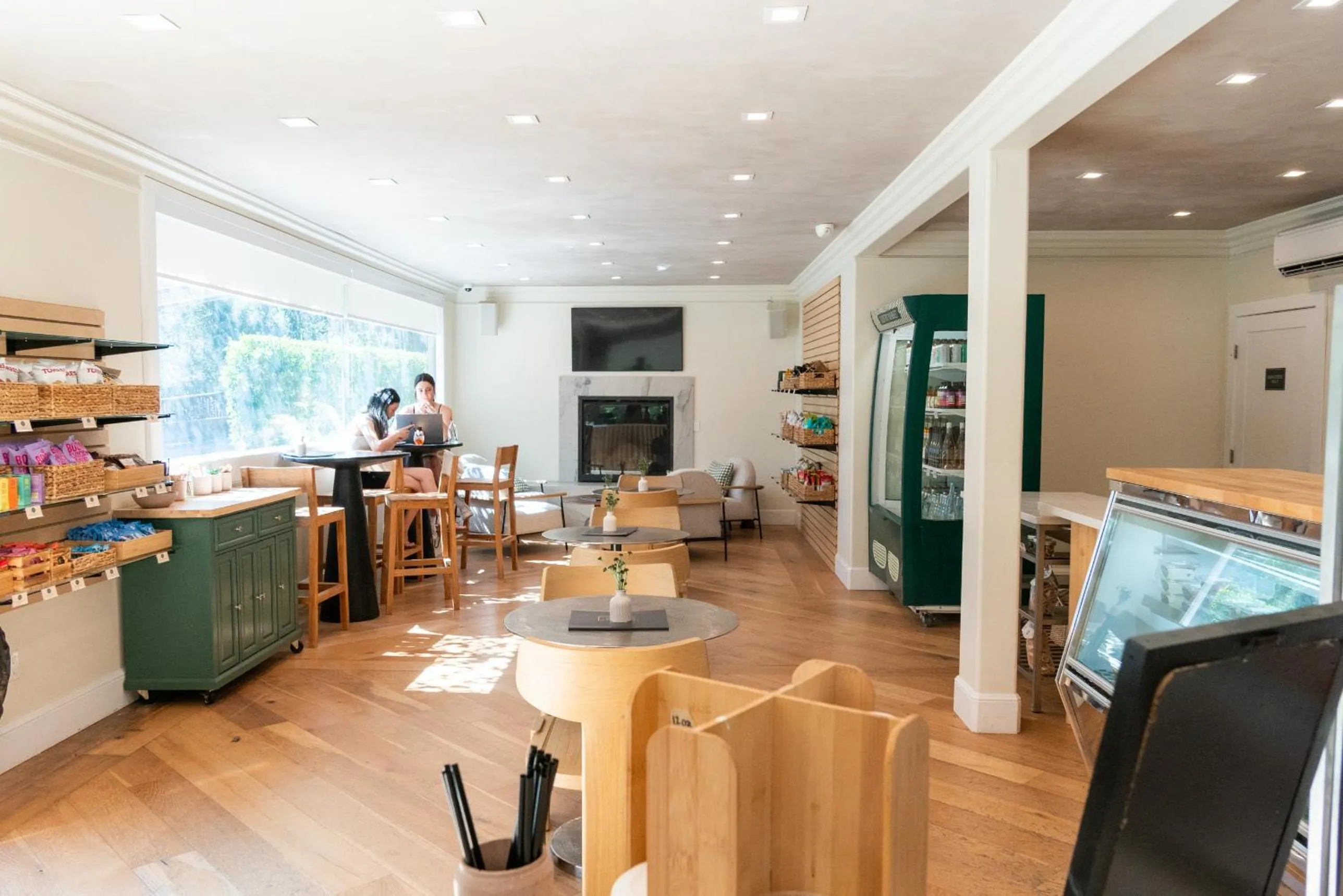 Coffee/tea facilities in CALAMIGOS RANCH Resort & Spa