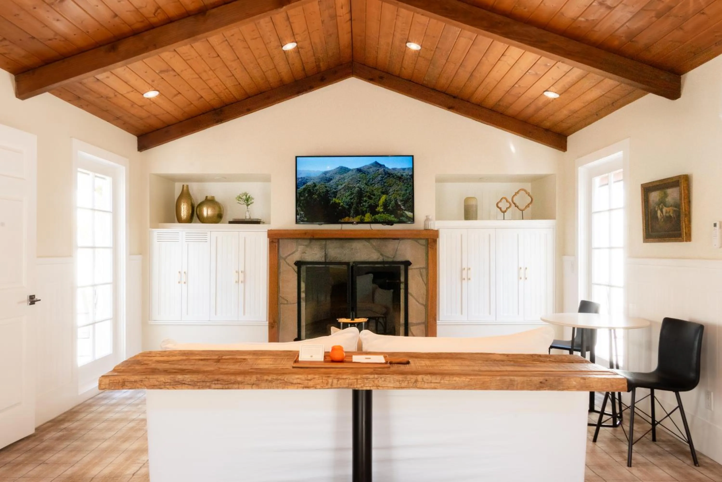 Living room in CALAMIGOS RANCH Resort & Spa