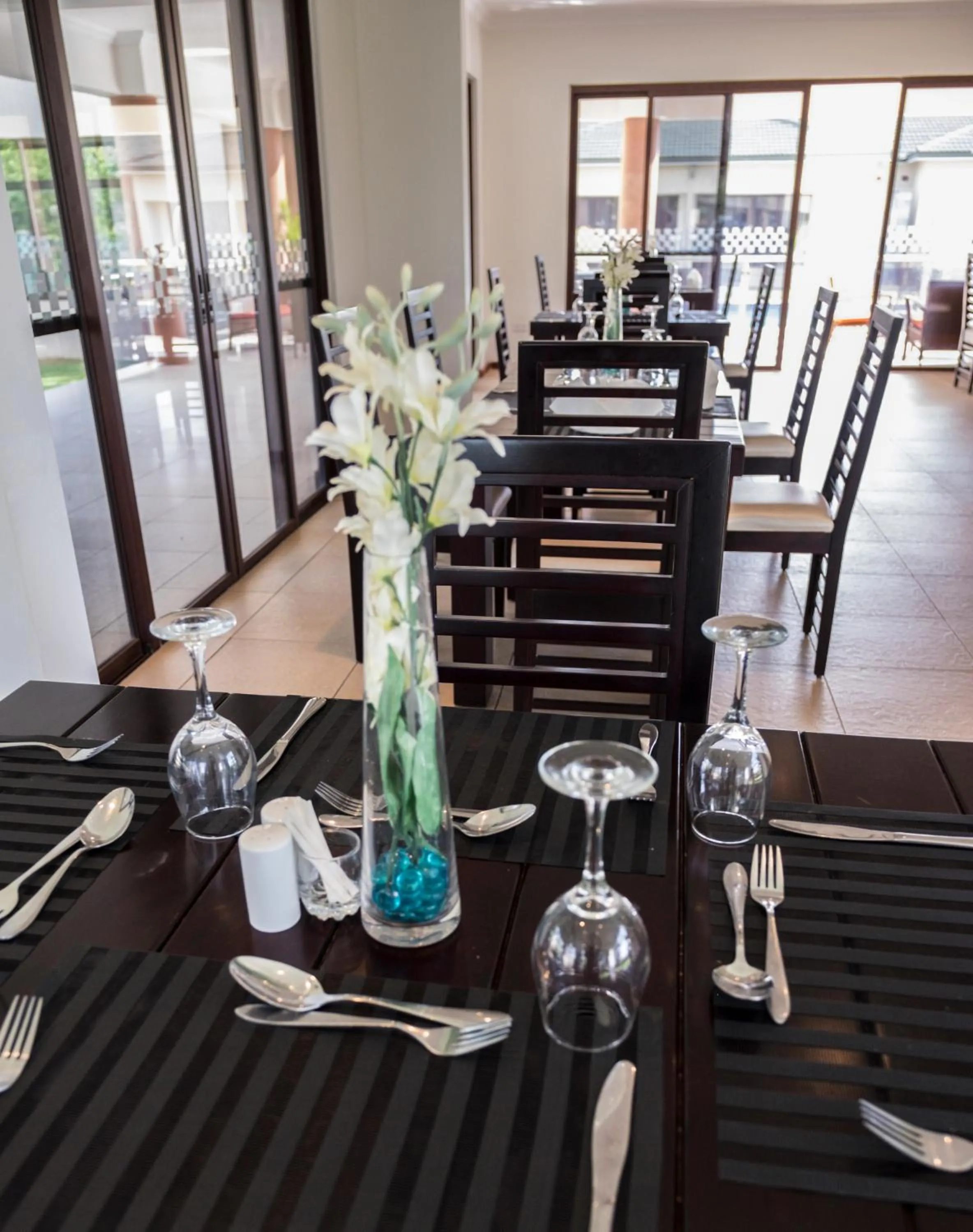 Restaurant/places to eat in Twangale Resort & Spa