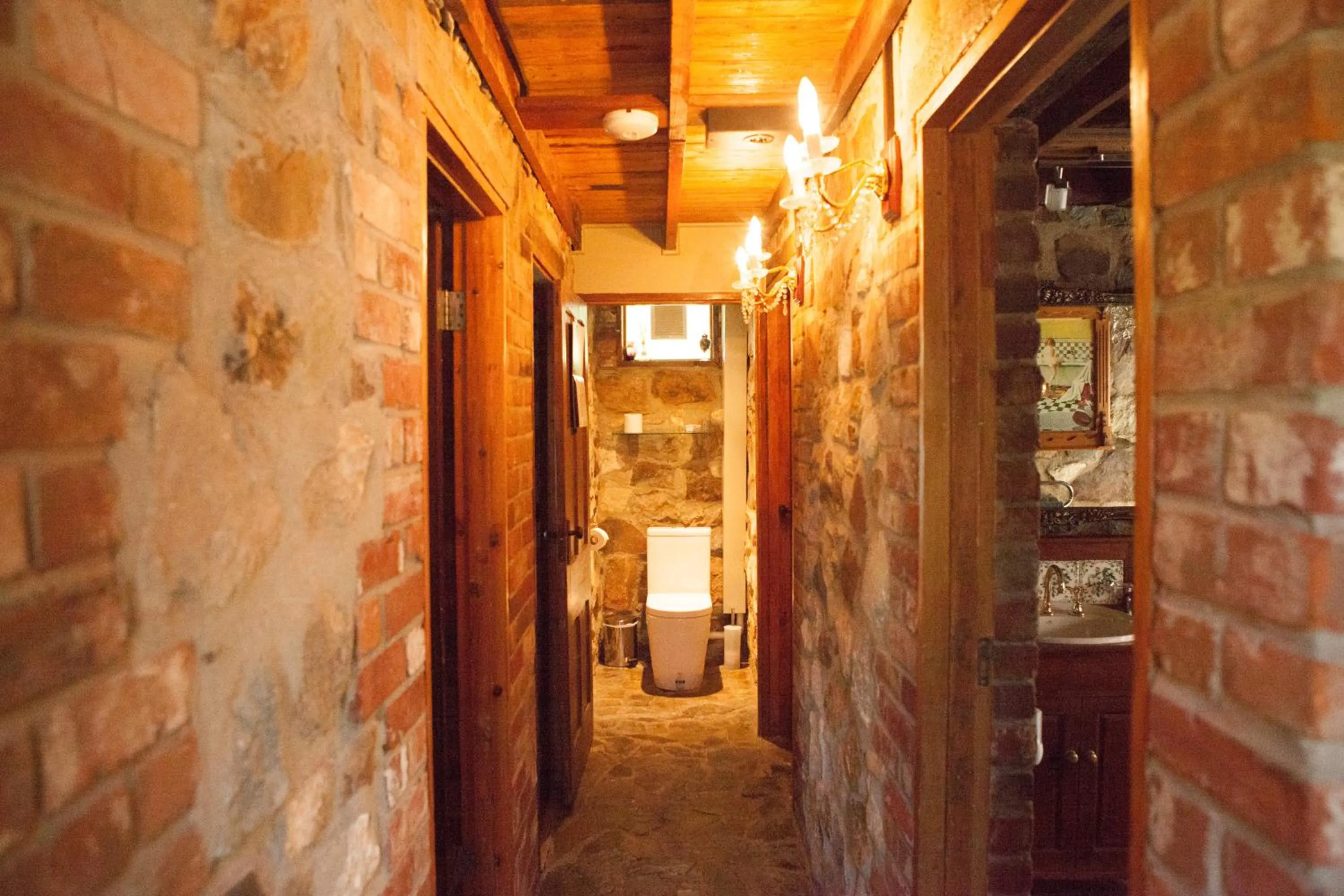 Toilet in Barossa Barn Bed and Breakfast