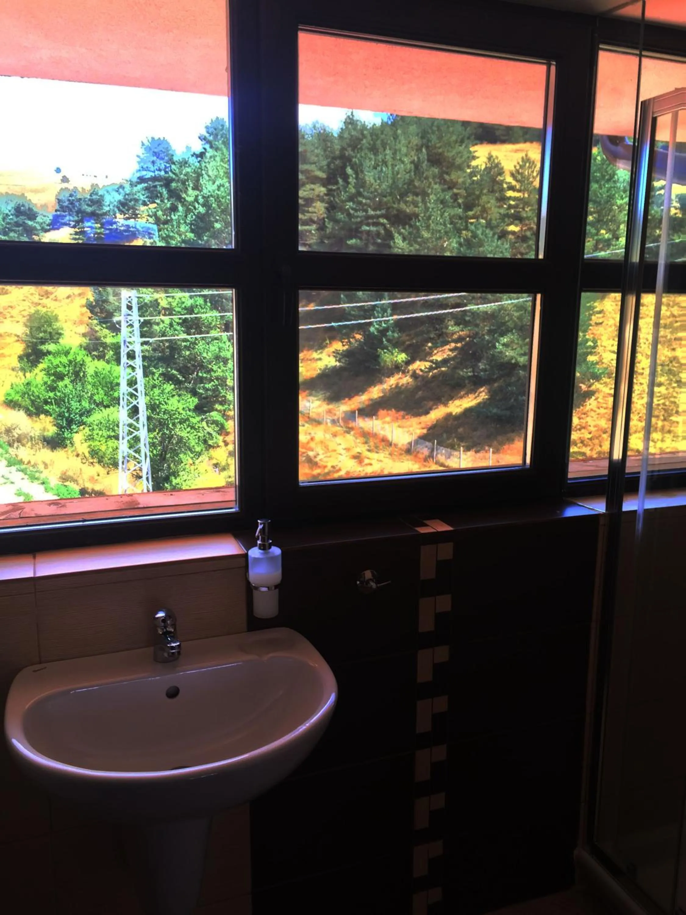 Photo of the whole room in Park Hotel Eagle Stone