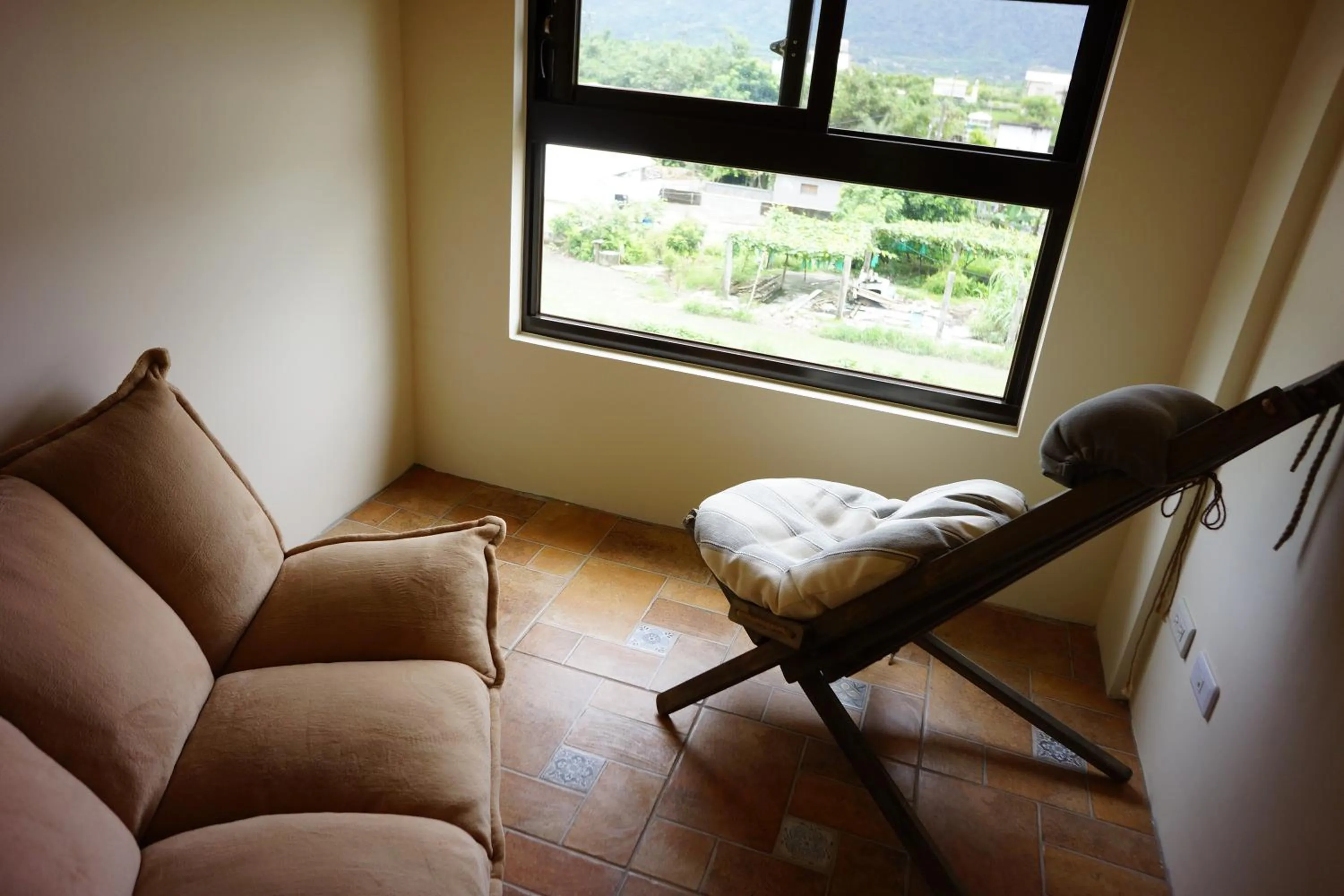 Library in Celine's B&B