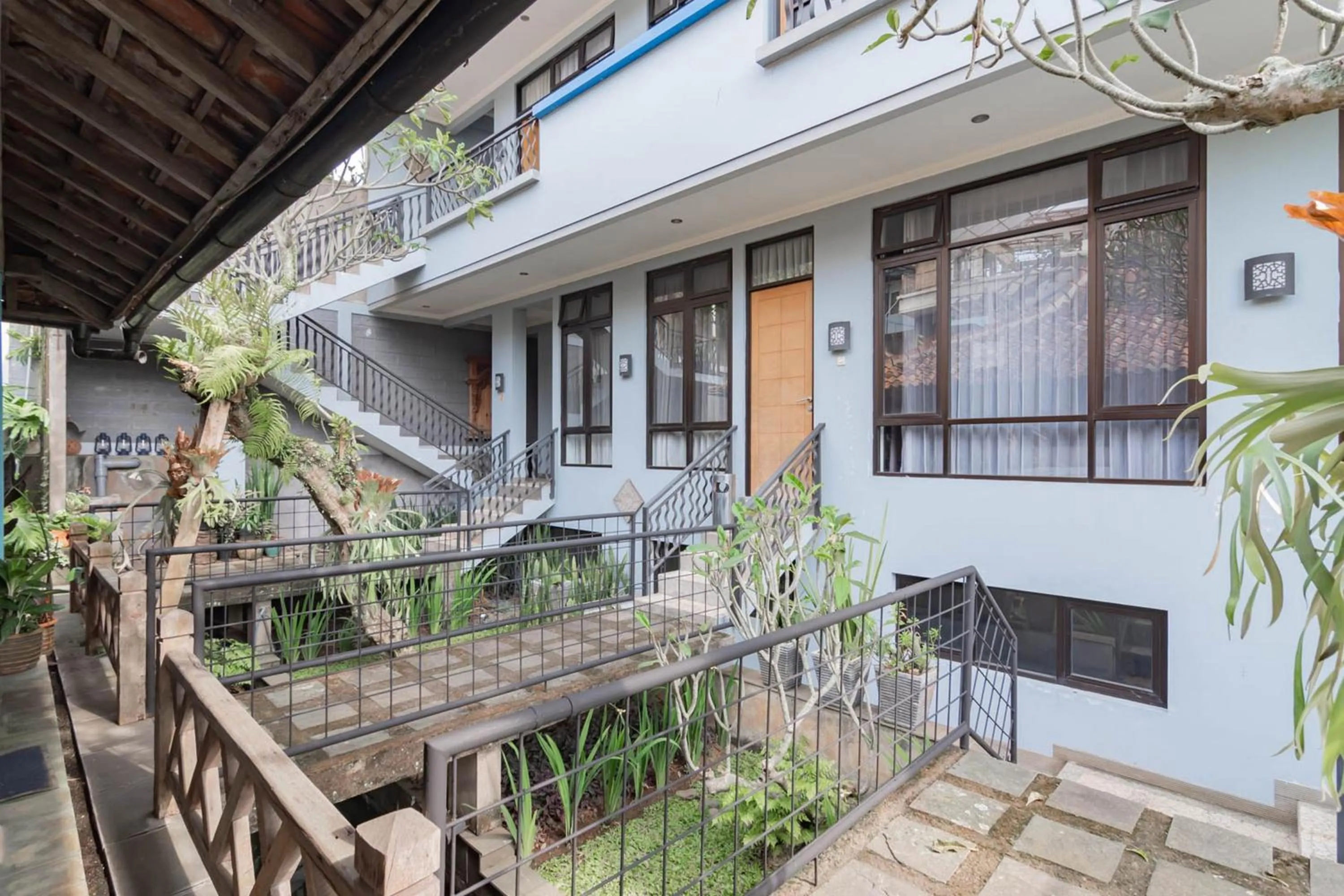 Property building in RedDoorz at Palagan Joglo Sersan Bajuri