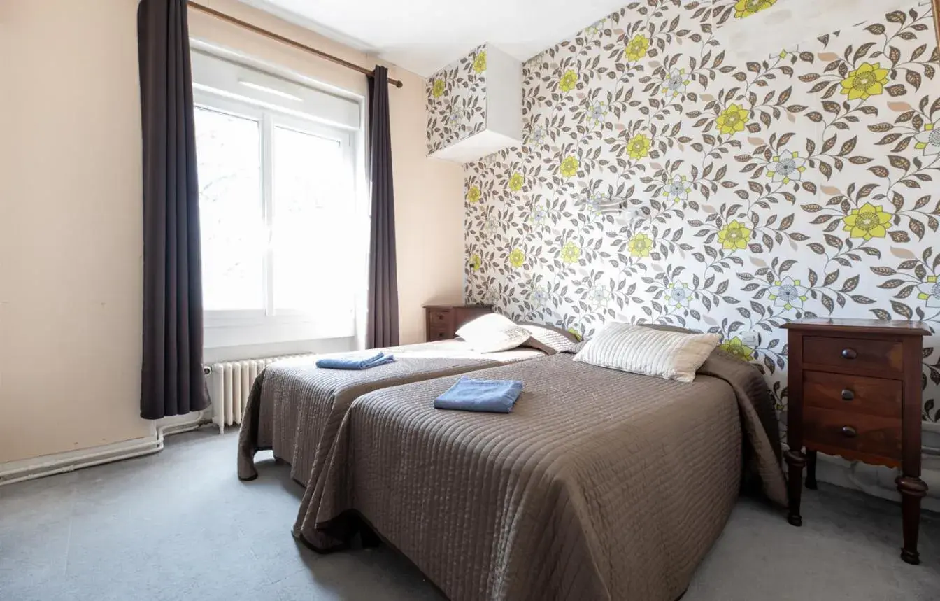 Standard Twin Room in Gite Le Relais Saint Michel Standard Twin Room in Gite Le Relais Saint Michel