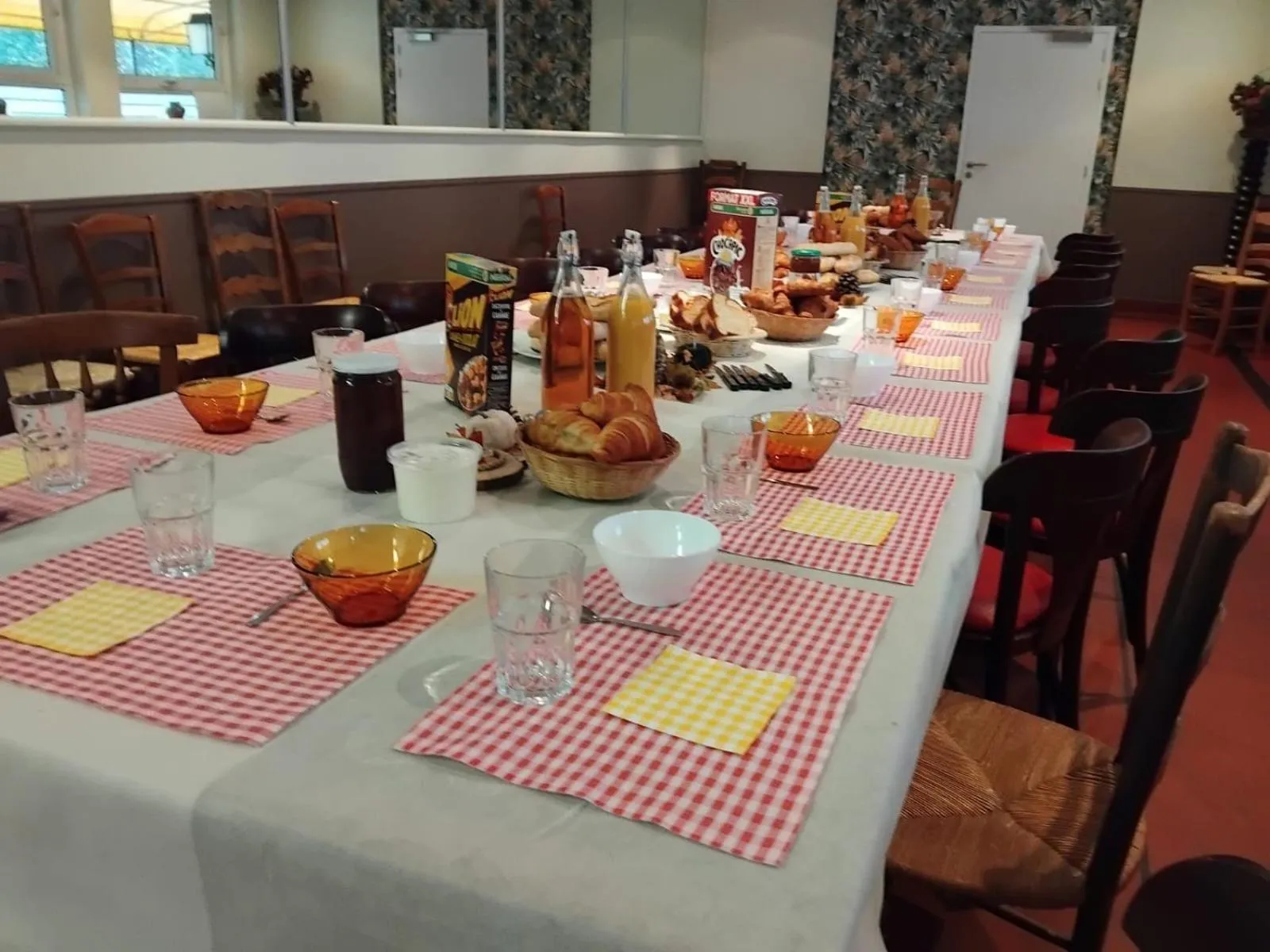 Breakfast in Gite Le Relais Saint Michel