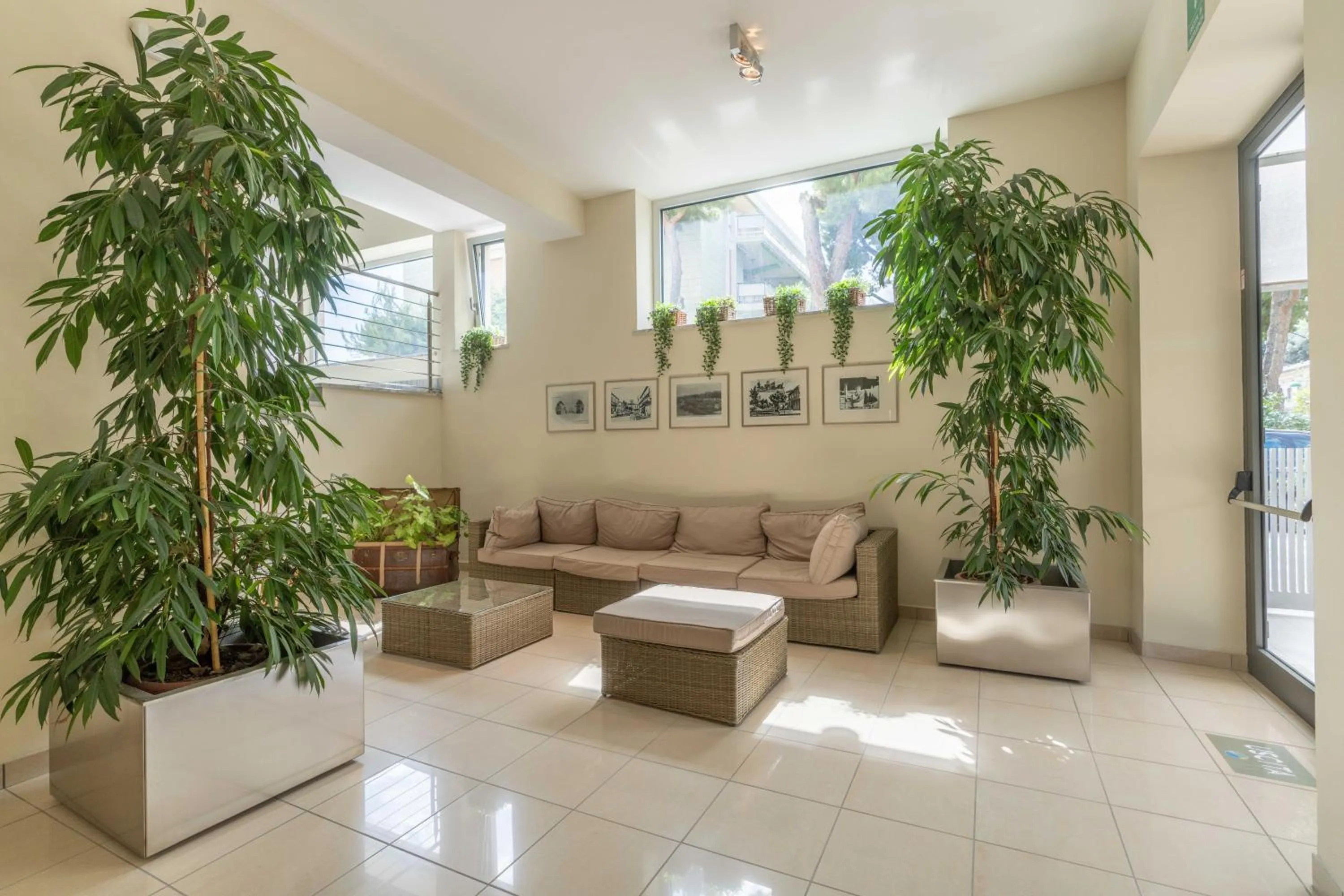 Lobby or reception in Hotel La Pineta