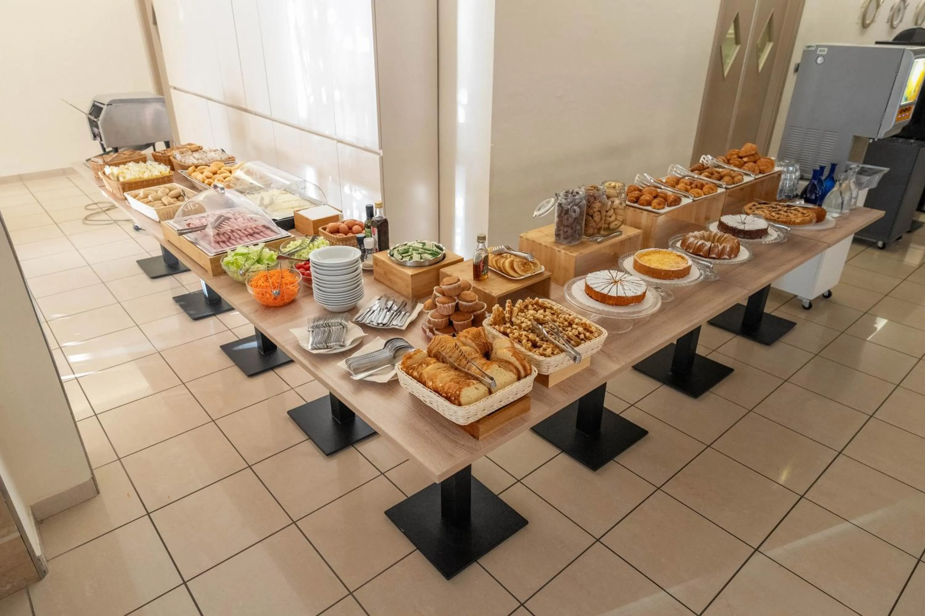 Restaurant/places to eat in Hotel La Pineta