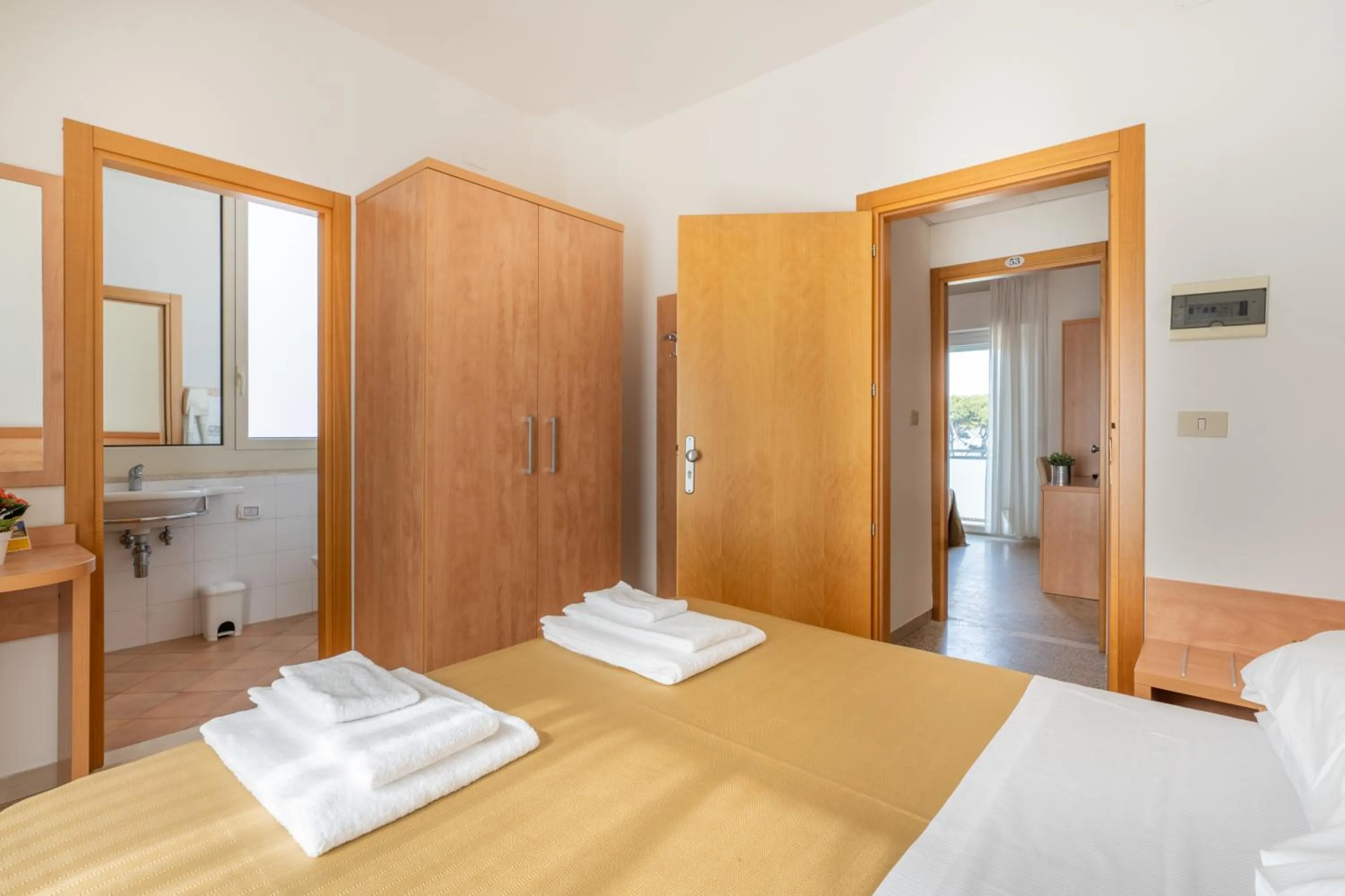 Photo of the whole room in Hotel La Pineta