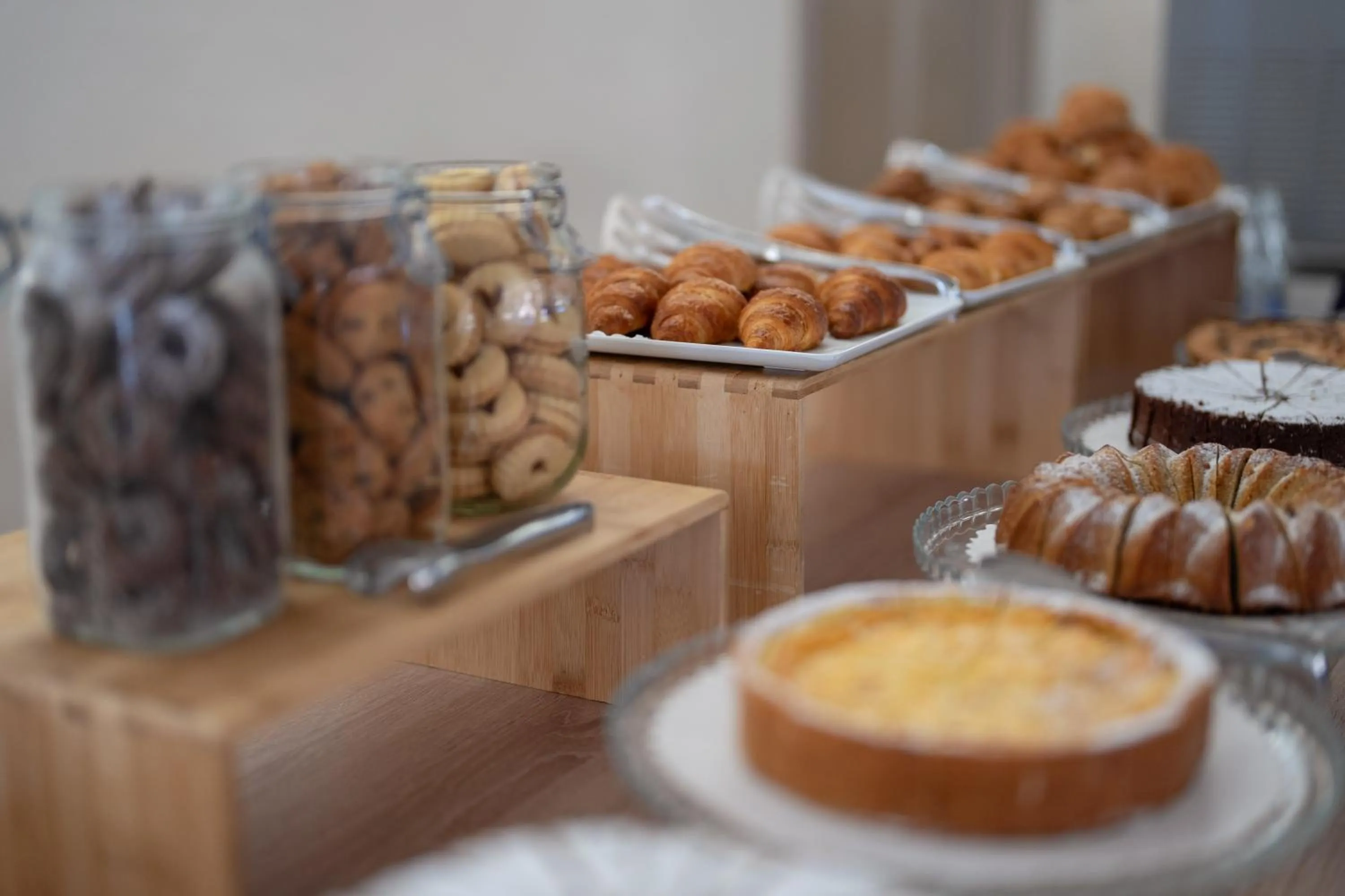 Buffet breakfast in Hotel La Pineta