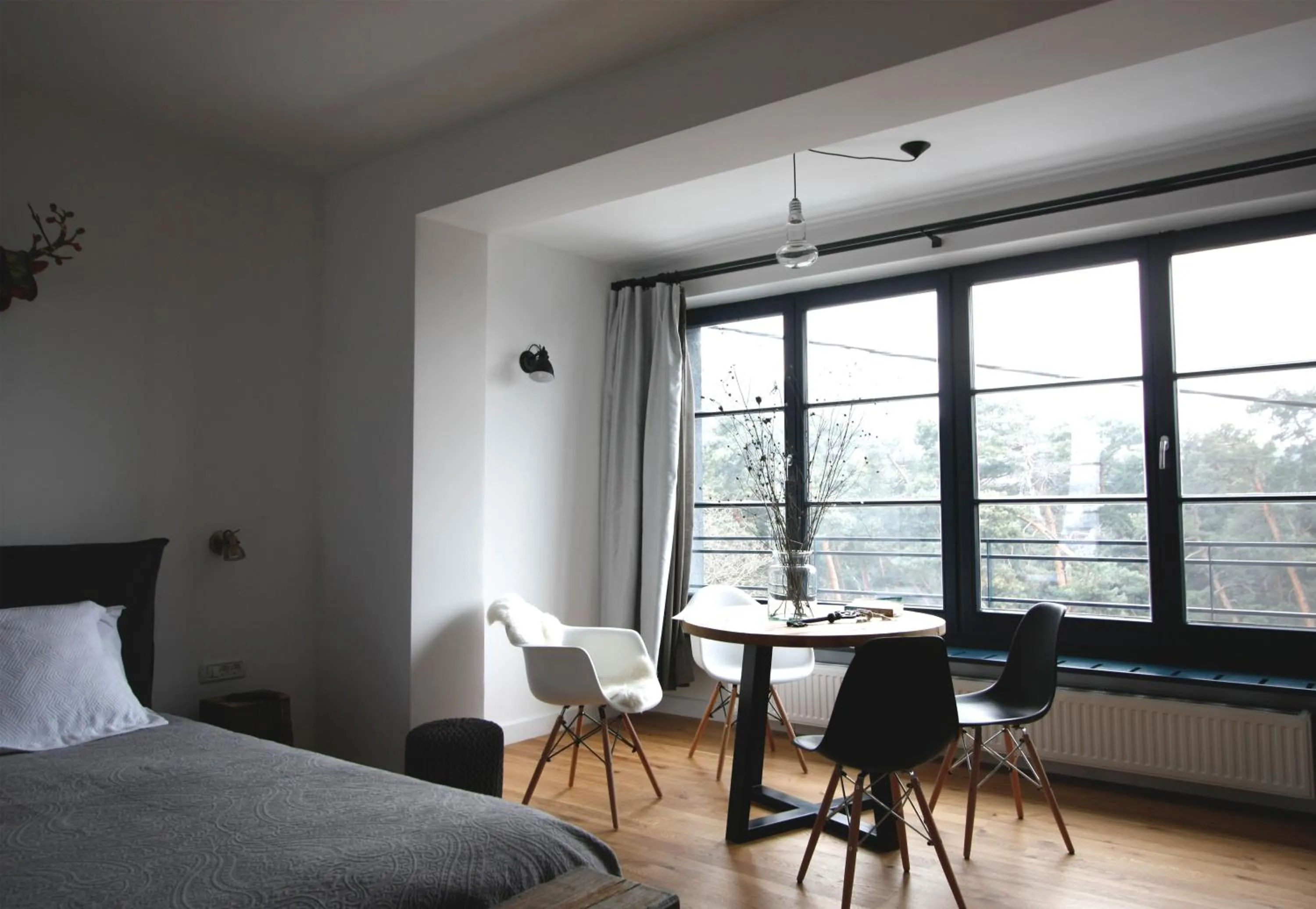 Bed in The Pines Boutique Villa