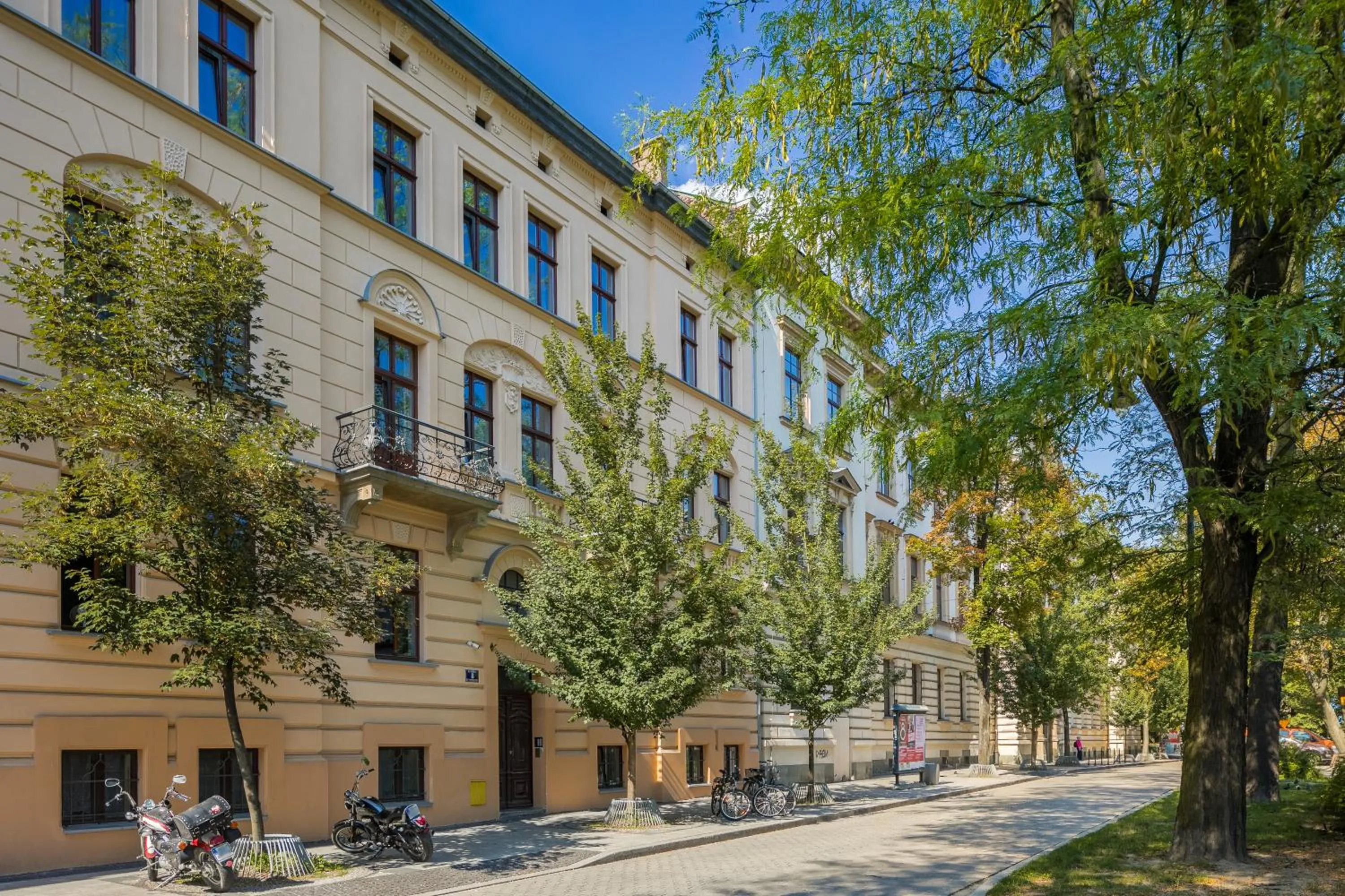 Old Town Residence Bis