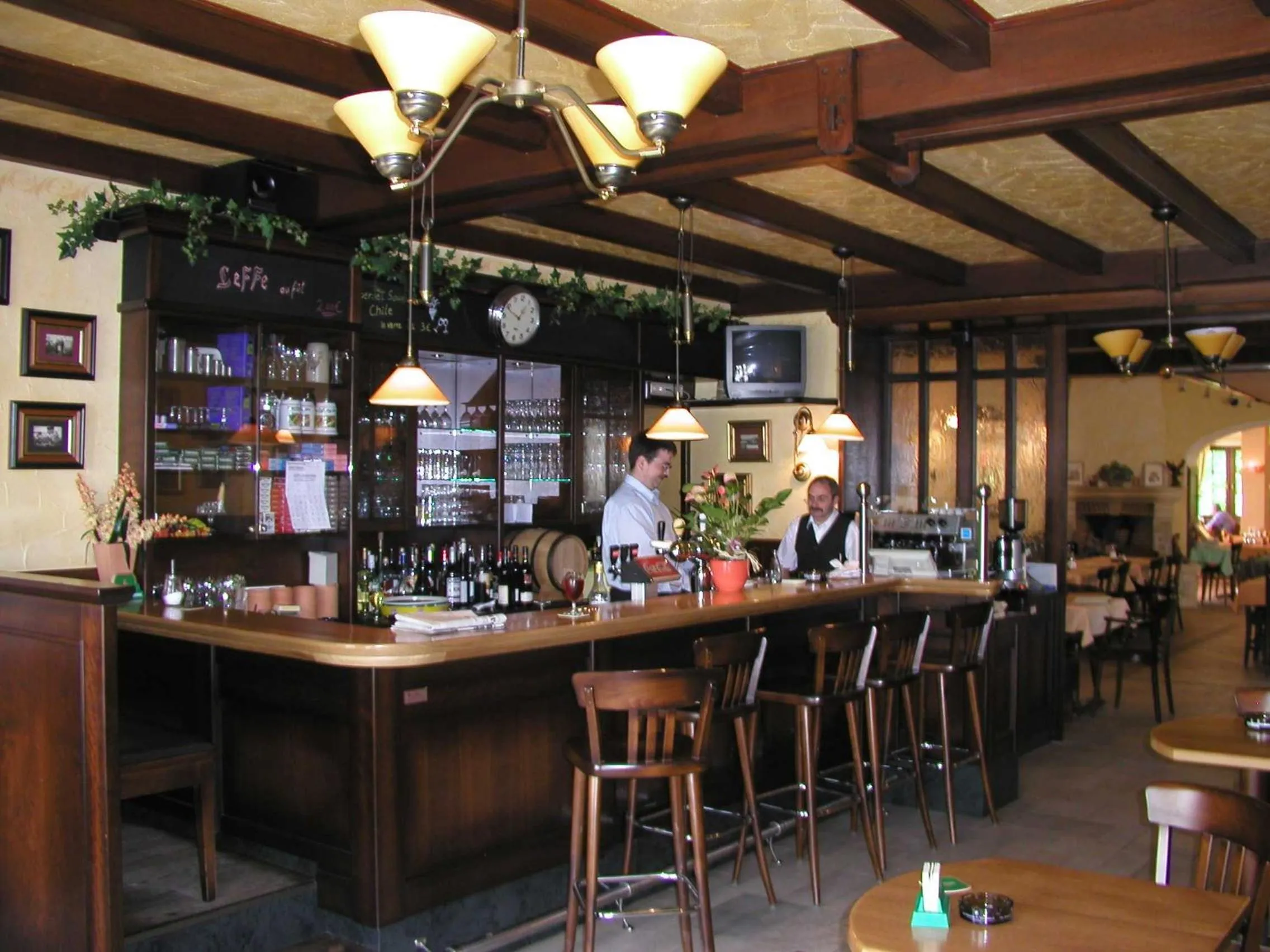 Lounge or bar in Hotel-Restaurant Dimmer - Mullerthal