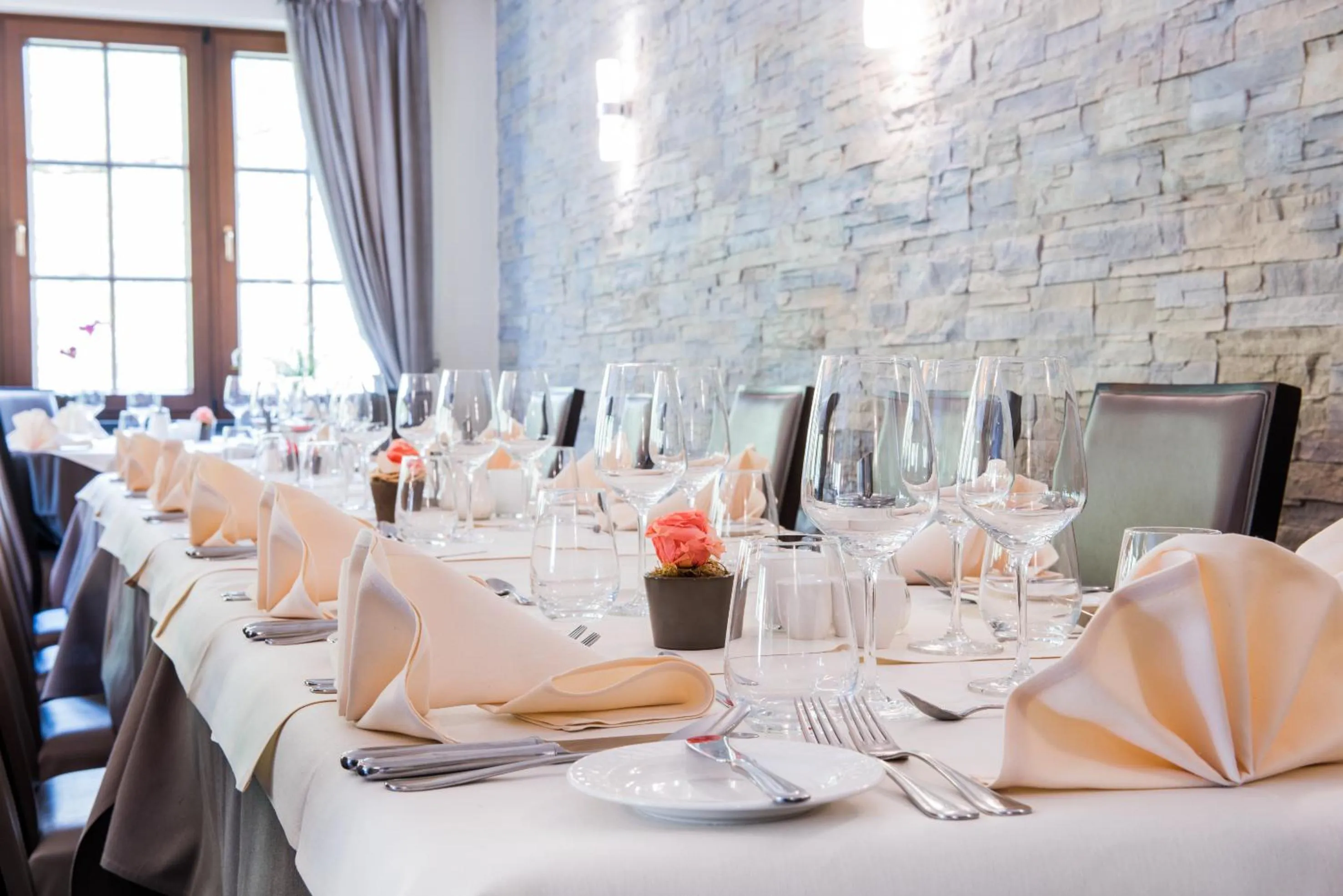 Restaurant/places to eat in Hotel-Restaurant Dimmer - Mullerthal