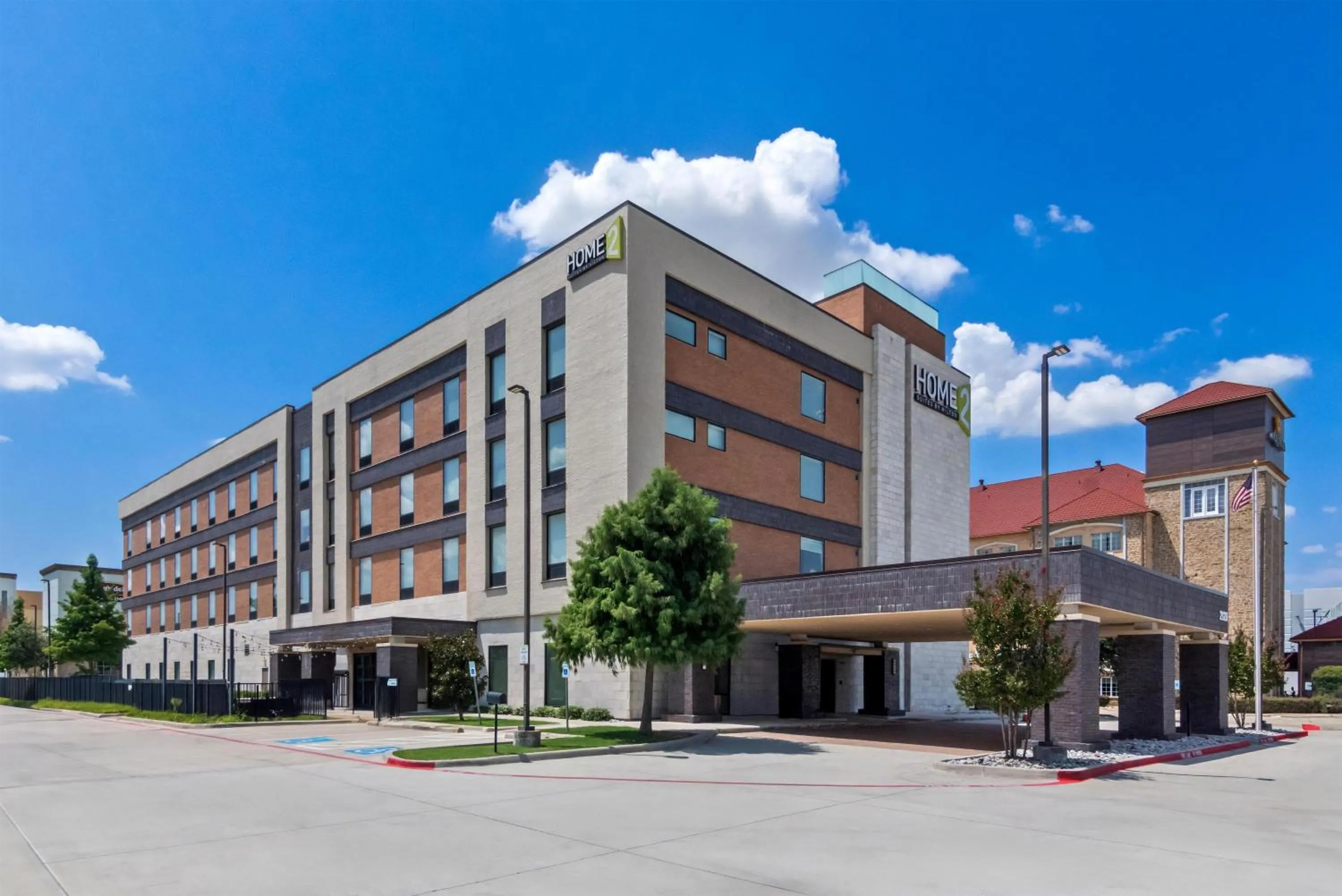 Property building in Home2 Suites By Hilton Dallas Grand Prairie