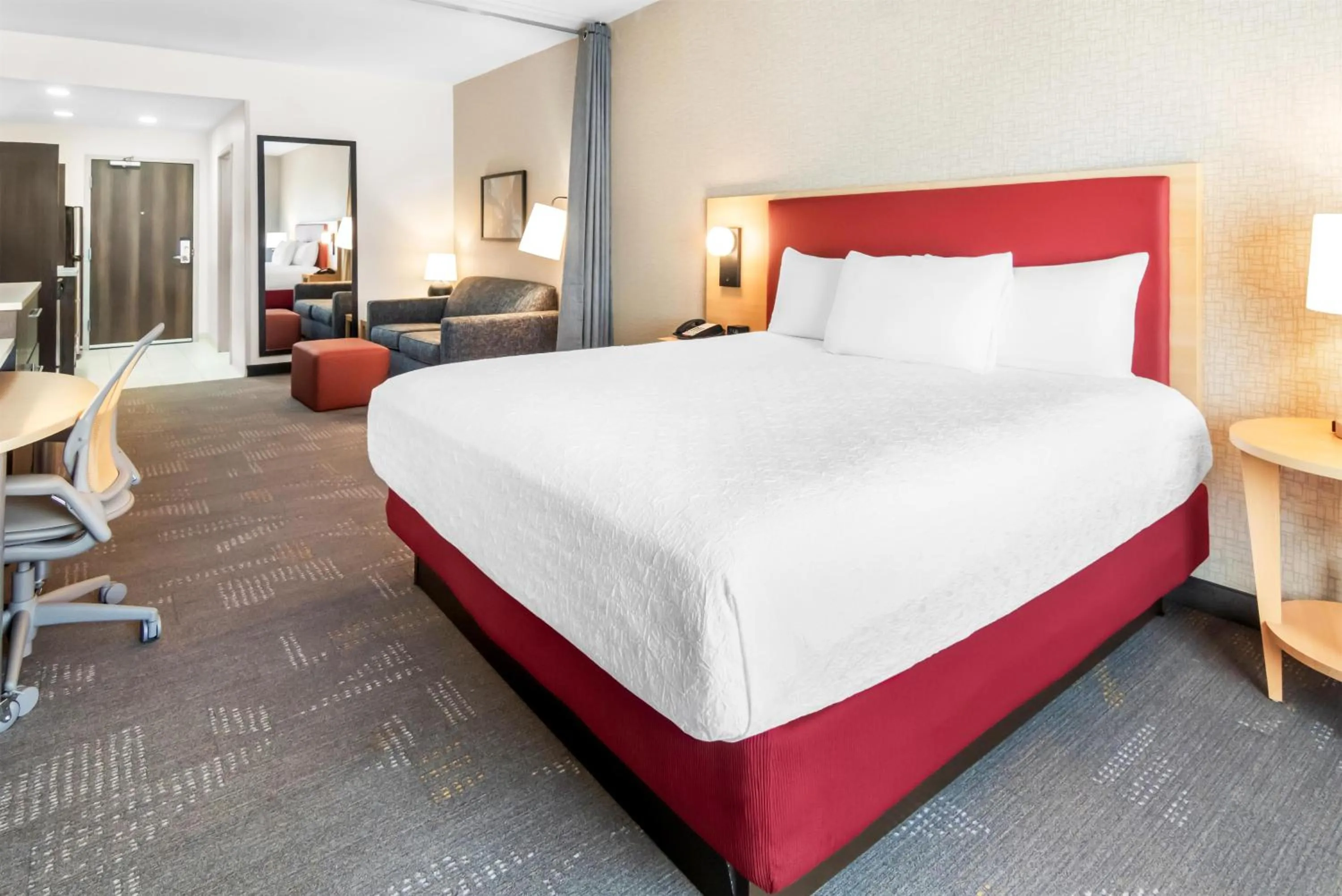 Bed in Home2 Suites By Hilton Dallas Grand Prairie