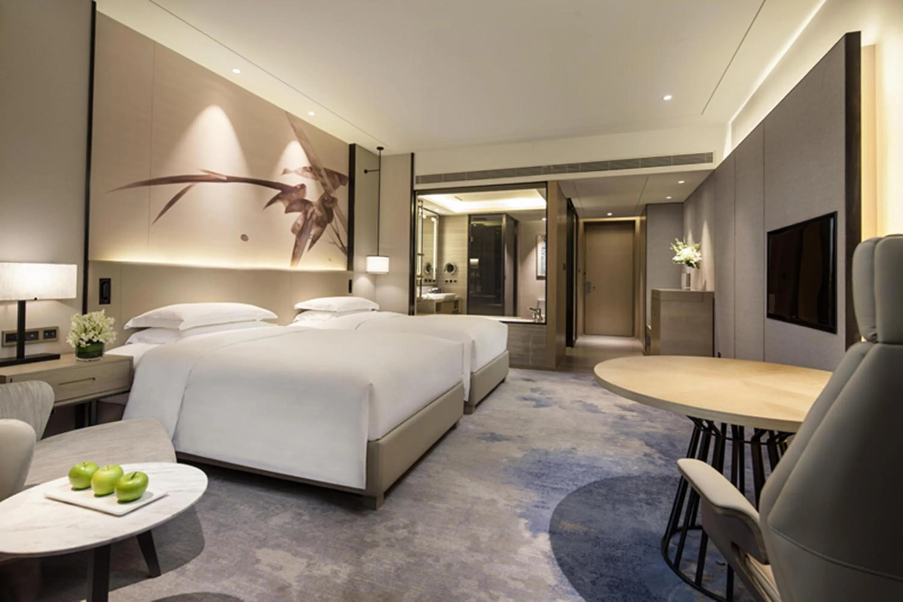 Bedroom, Bed in DoubleTree by Hilton Hotel Shenzhen Longhua