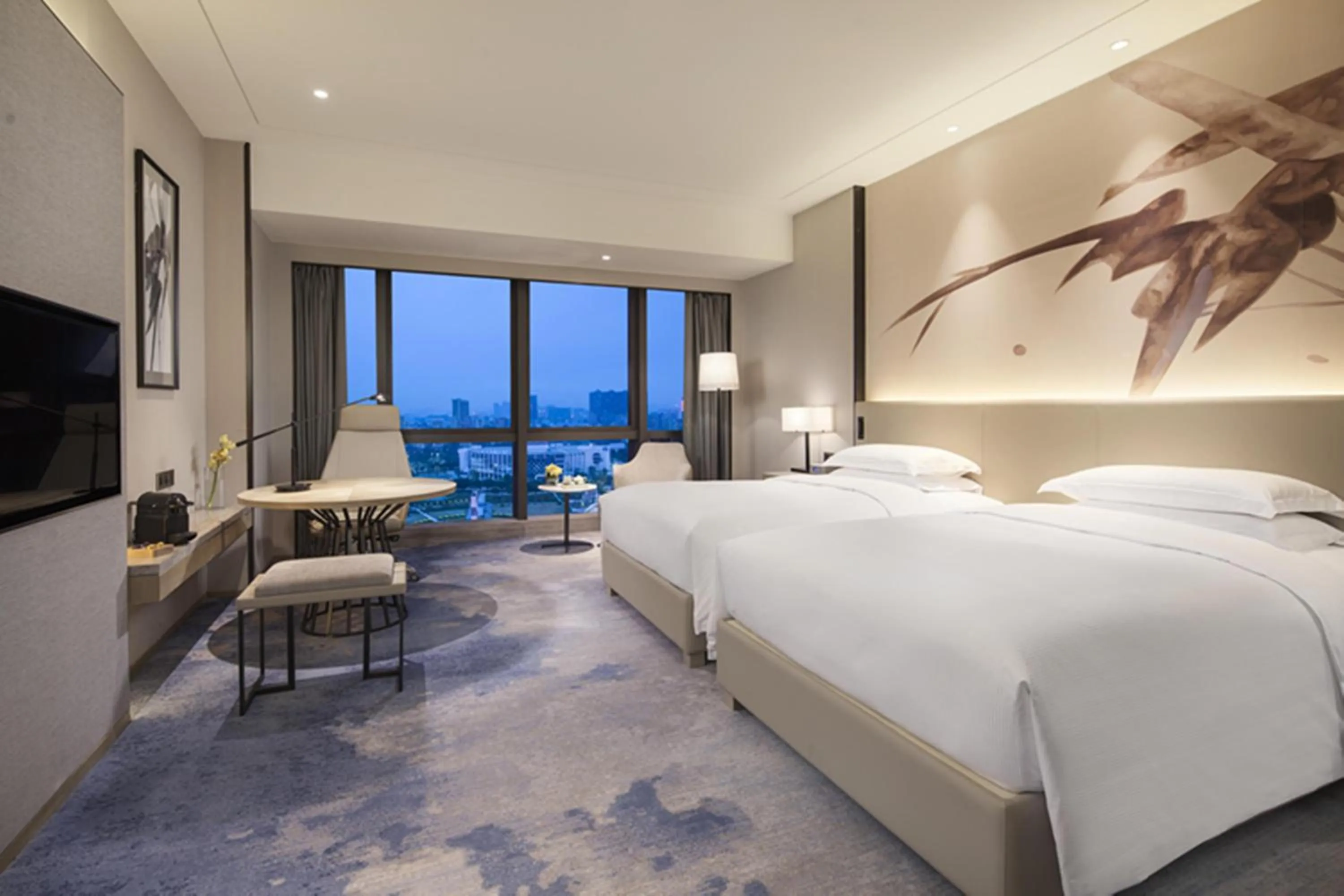 Bedroom, Bed in DoubleTree by Hilton Hotel Shenzhen Longhua