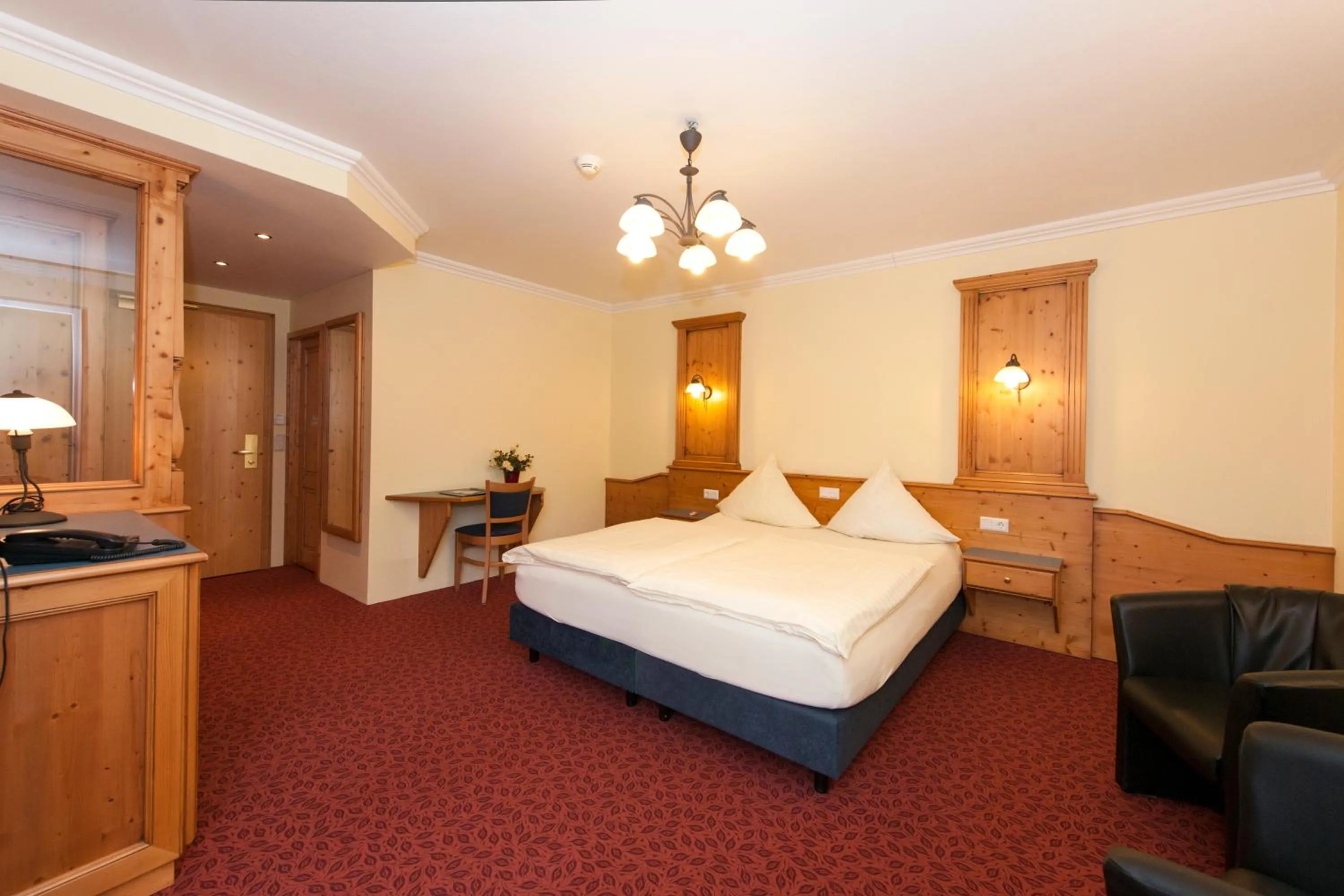 Photo of the whole room, Bed in Hotel Belle Vue