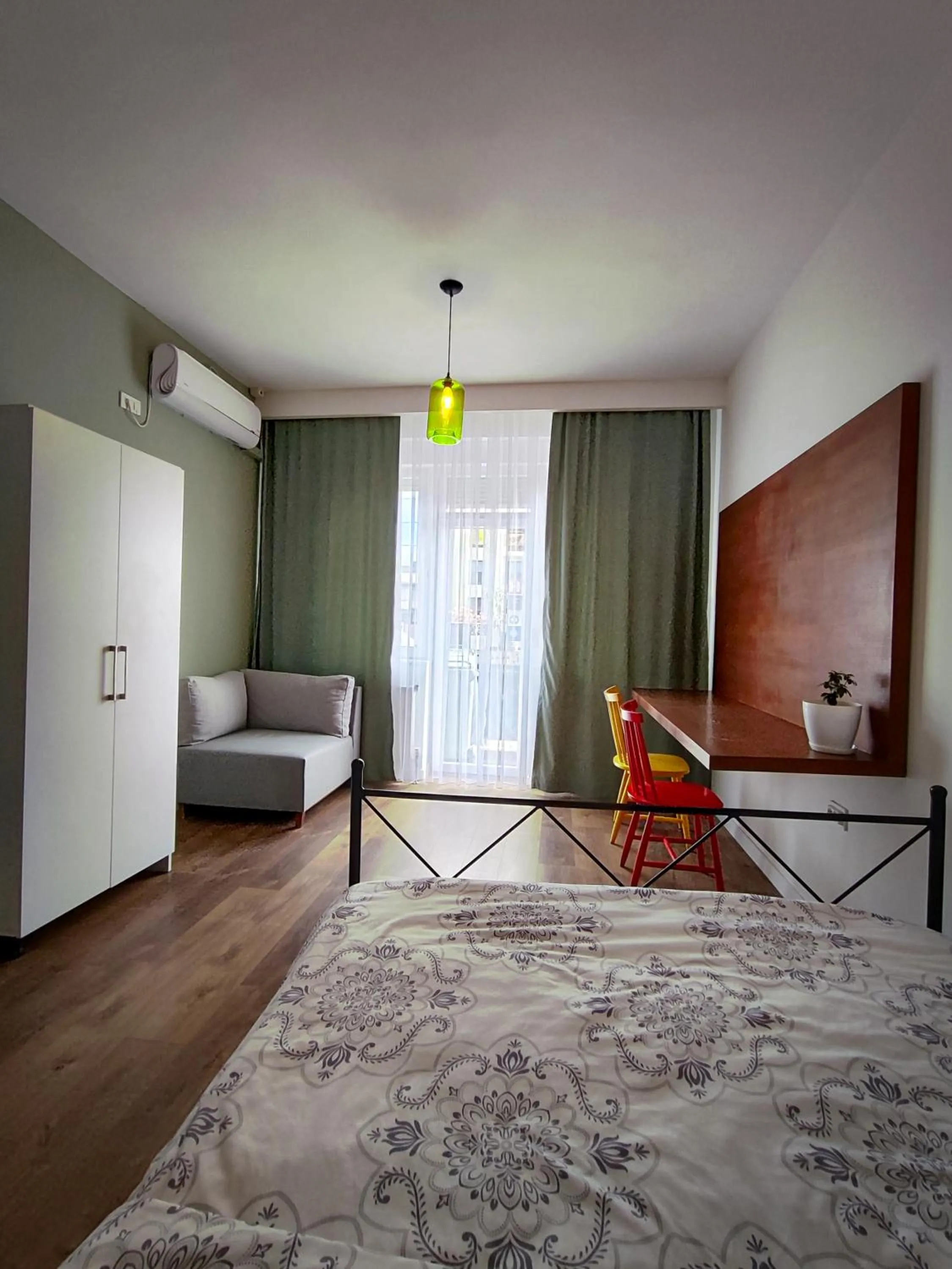 Twin Room with Balcony in Prishtina Center Hostel