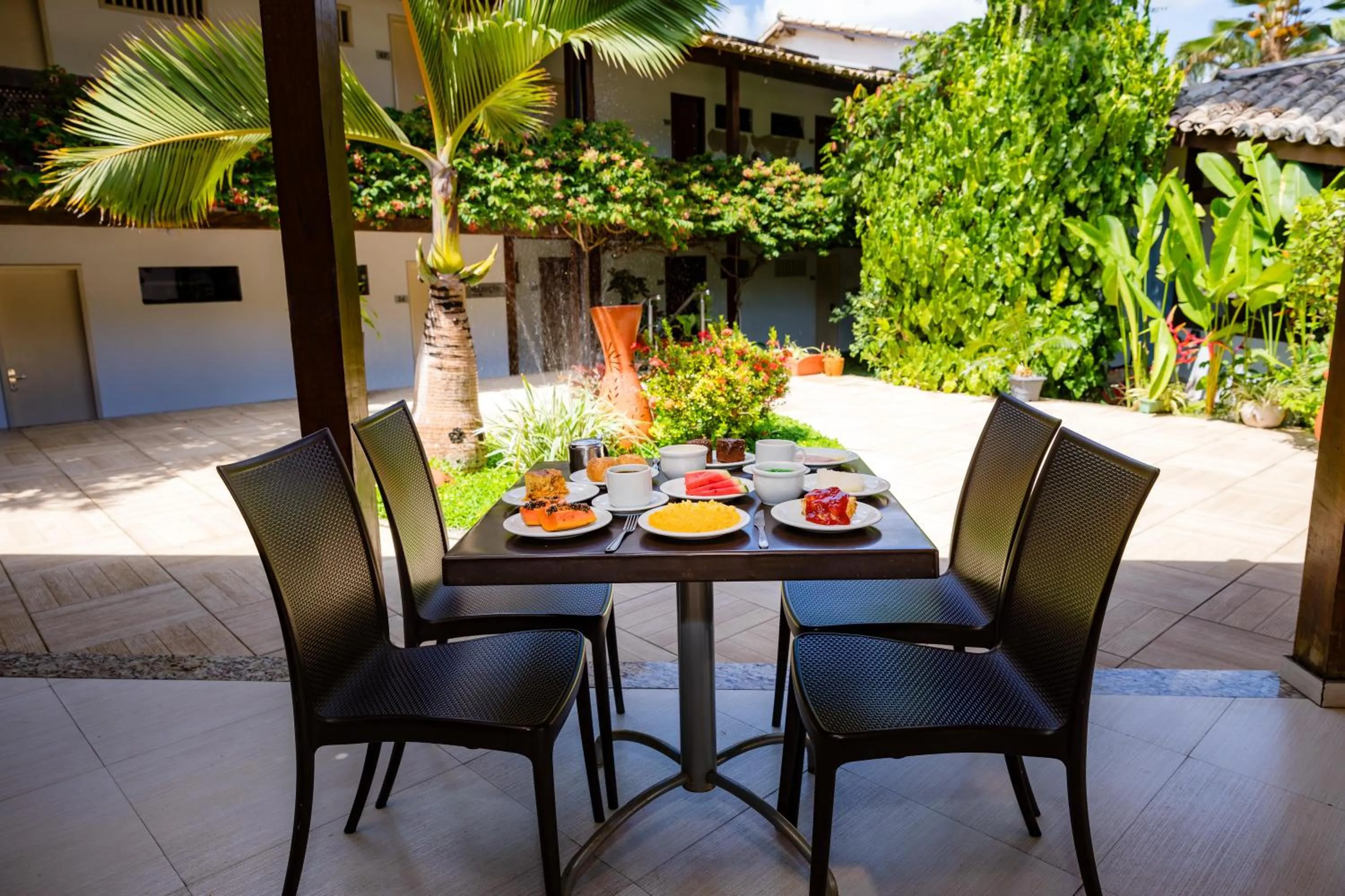 Food and drinks in Hotel Casa Blanca Porto Seguro