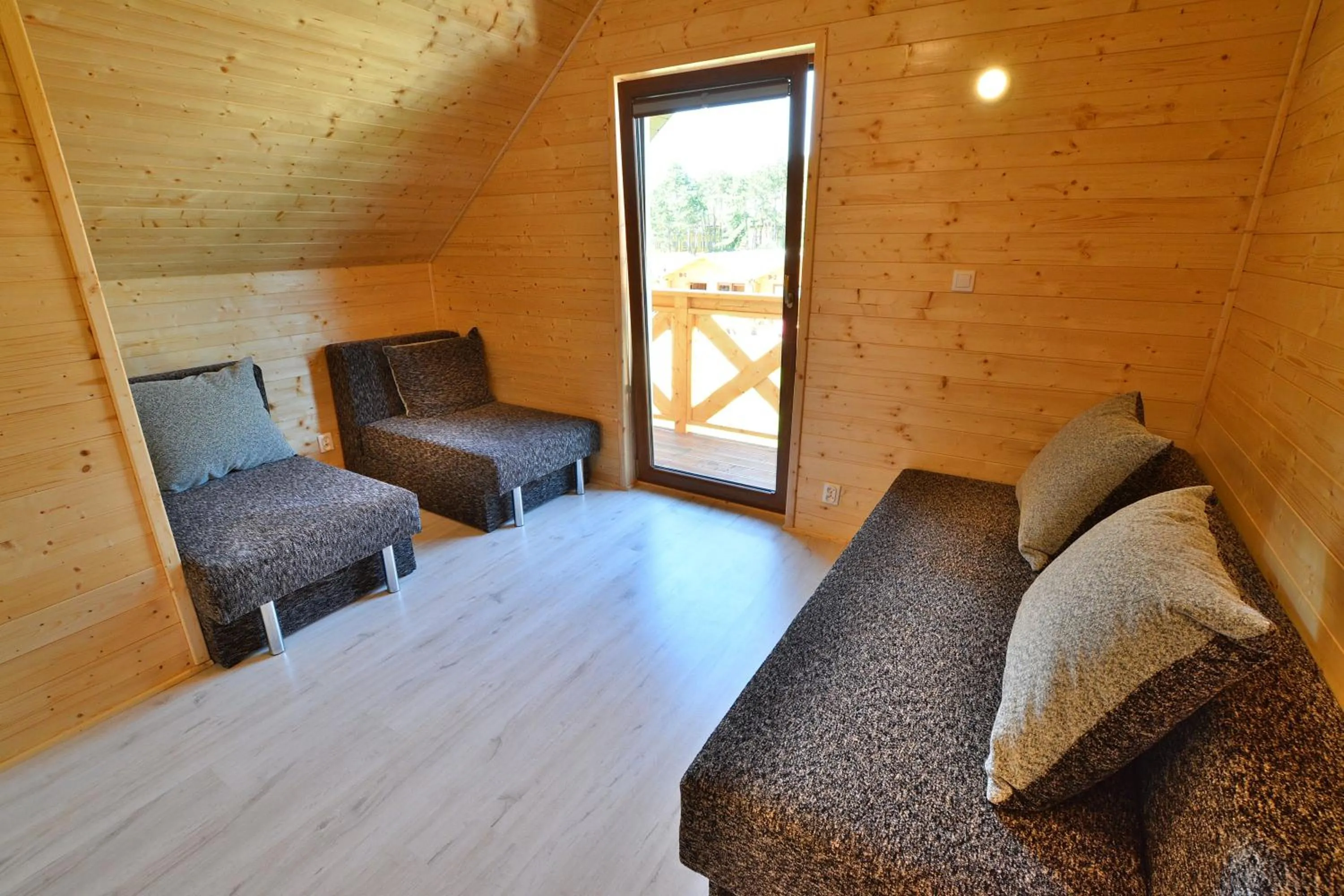 Balcony/Terrace, Bed in Tropikana Domki, Apartamenty