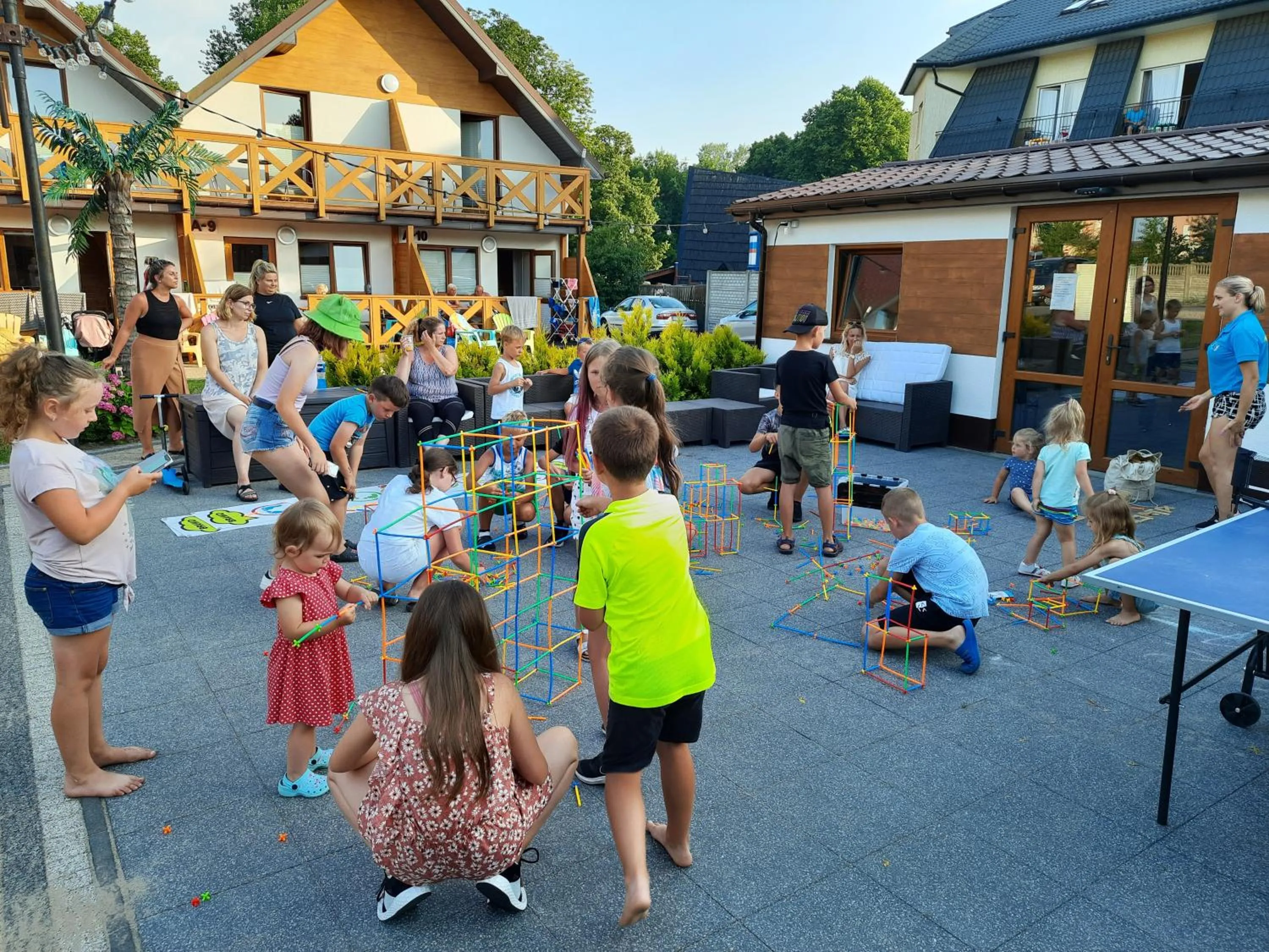 Children play ground in Tropikana Domki, Apartamenty