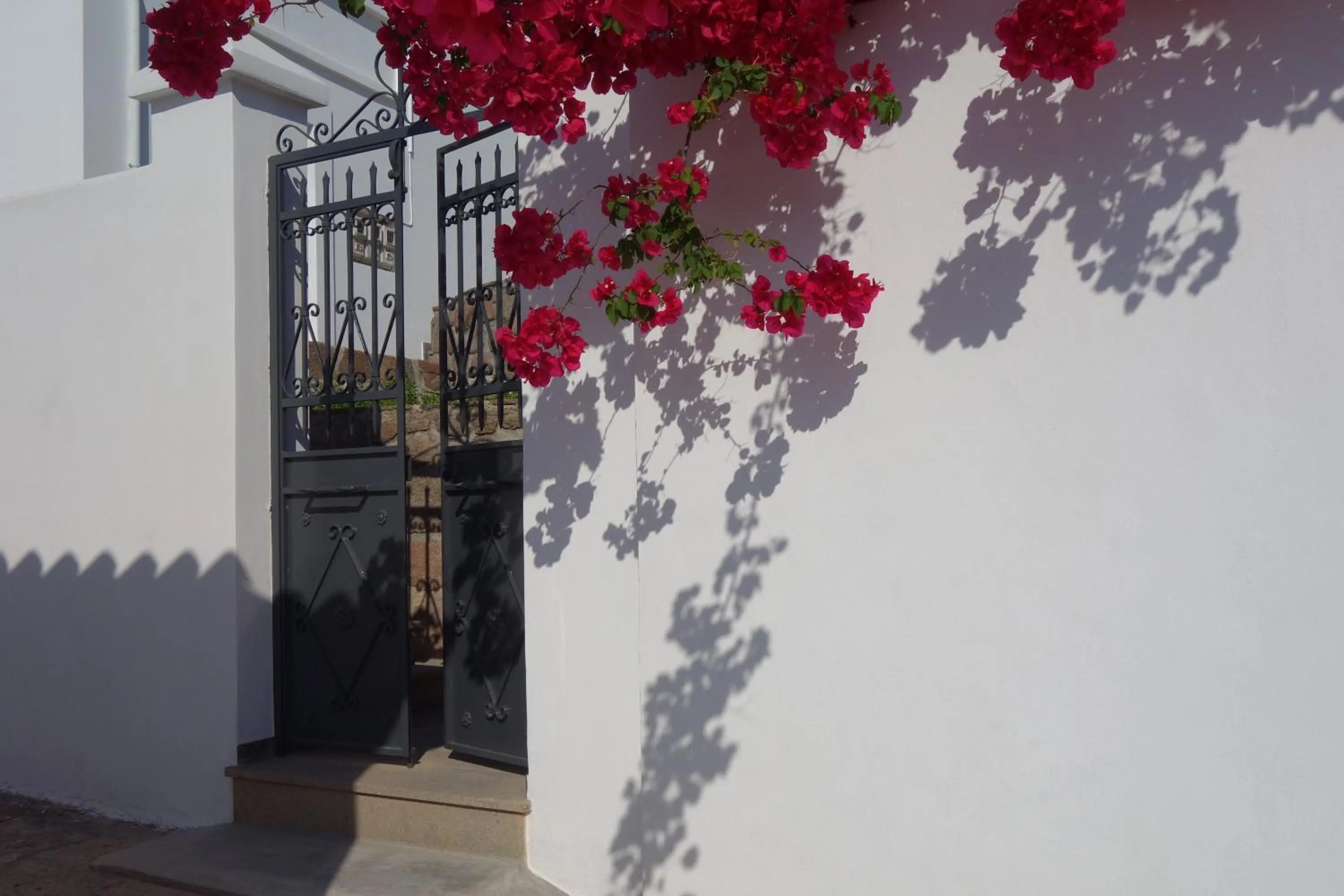 Facade/entrance in Panoramic View