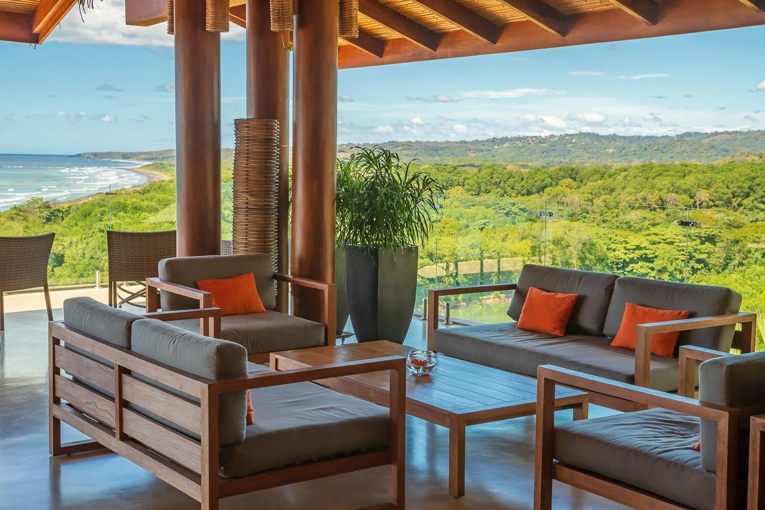 Restaurant/places to eat in Hotel Boutique Lagarta Lodge