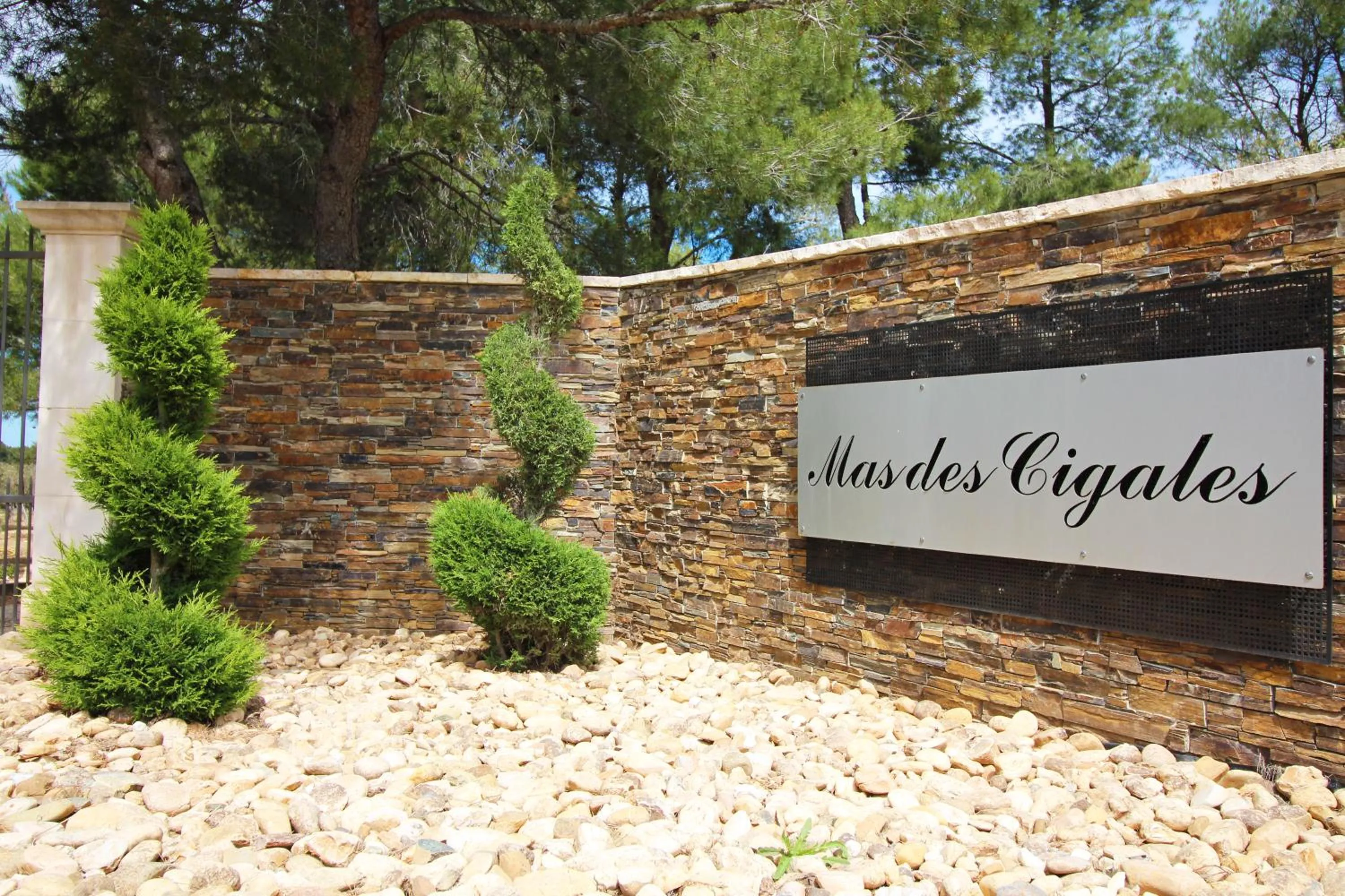 Property logo or sign in Mas des Cigales