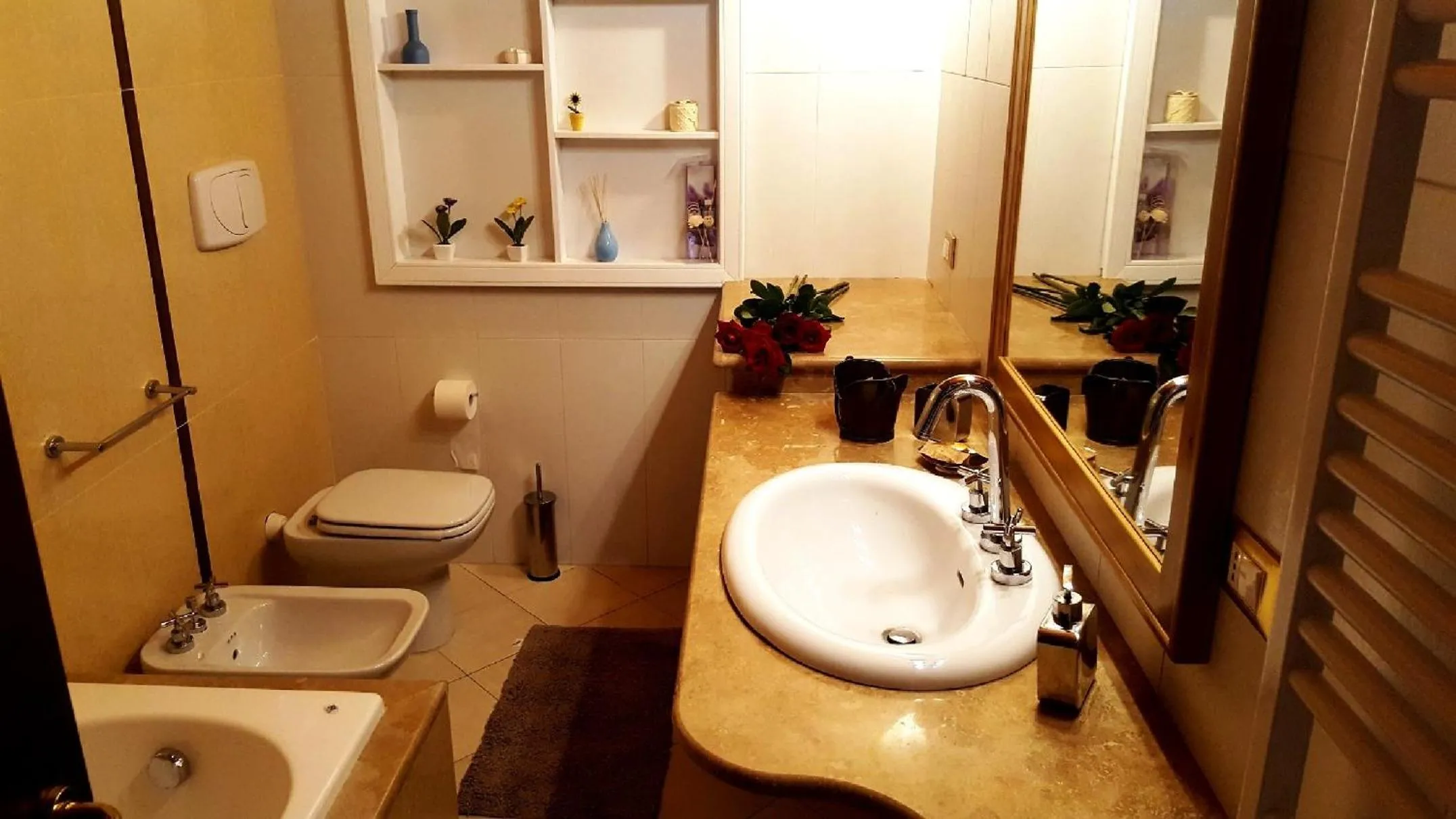 Toilet in Palazzo Zimatore Residenza D'Epoca