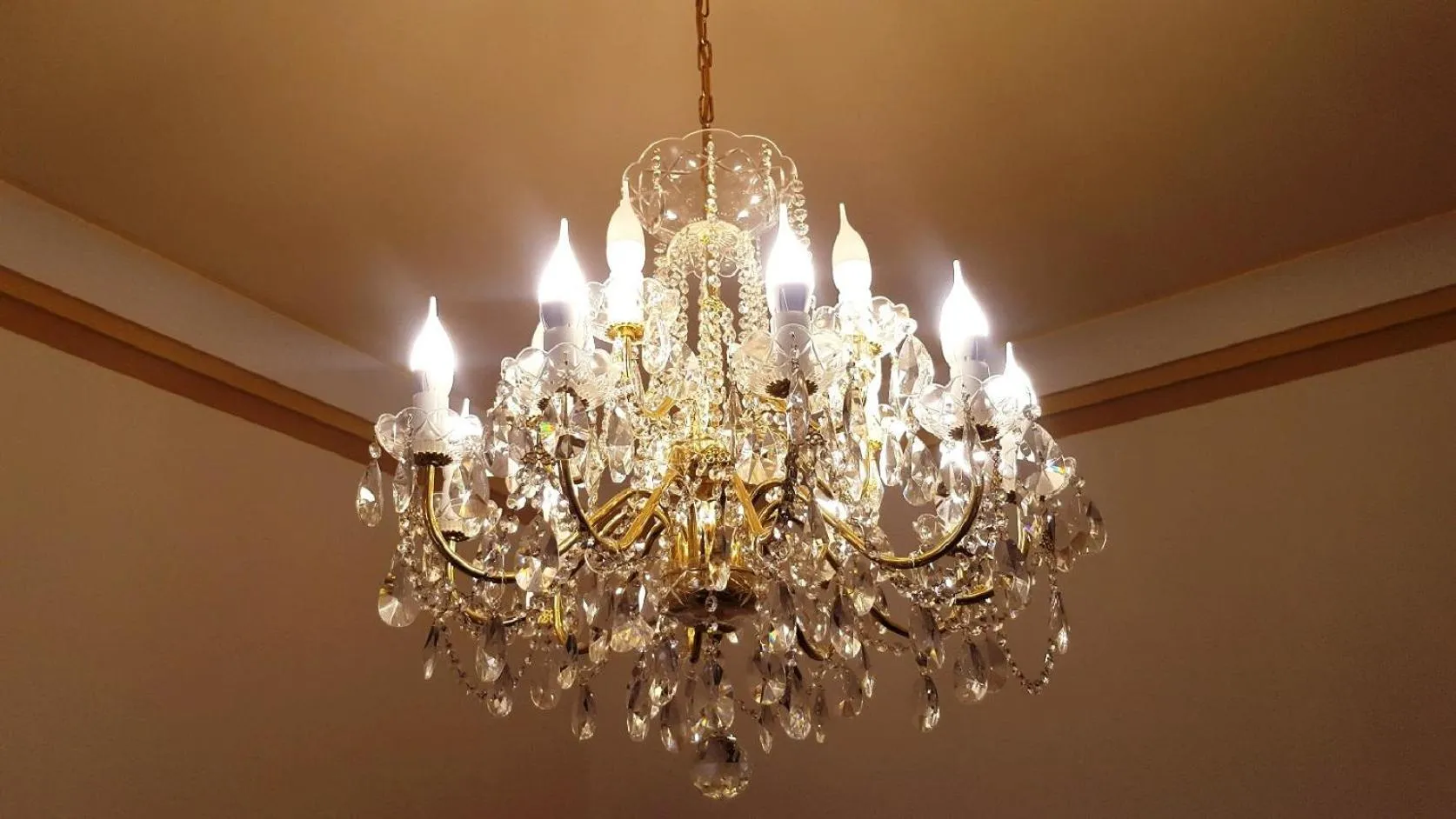 Decorative detail in Palazzo Zimatore Residenza D'Epoca