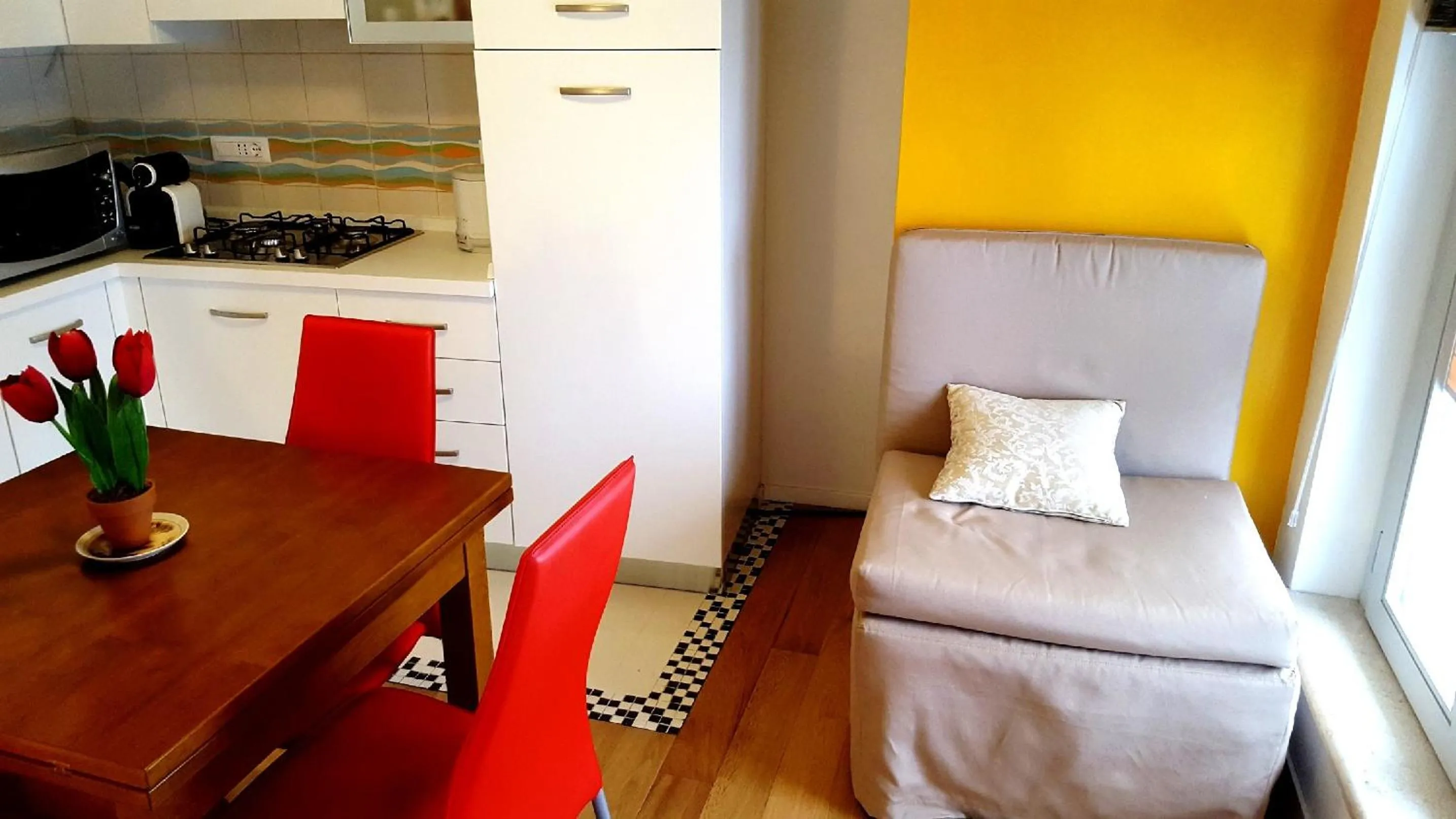 Kitchen or kitchenette in Palazzo Zimatore Residenza D'Epoca