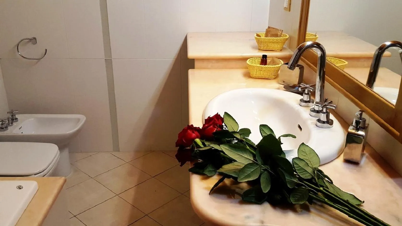 Toilet in Palazzo Zimatore Residenza D'Epoca