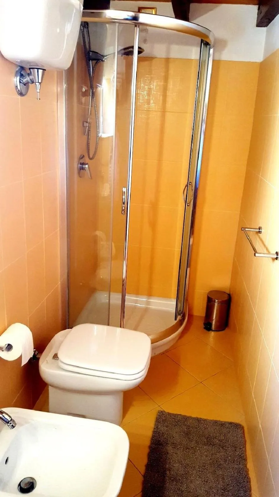 Shower in Palazzo Zimatore Residenza D'Epoca