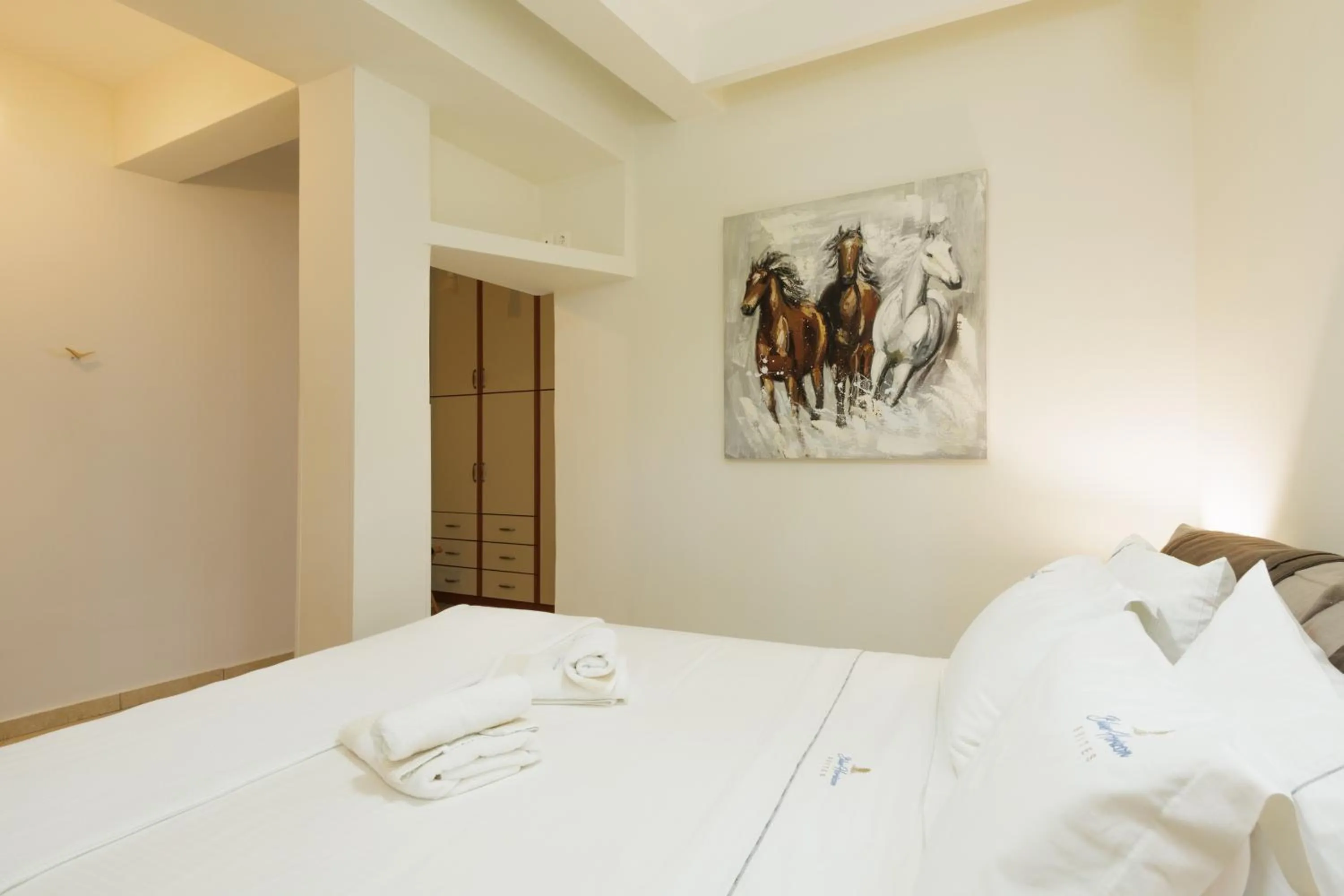 Decorative detail, Bed in Blue Horizon Suites