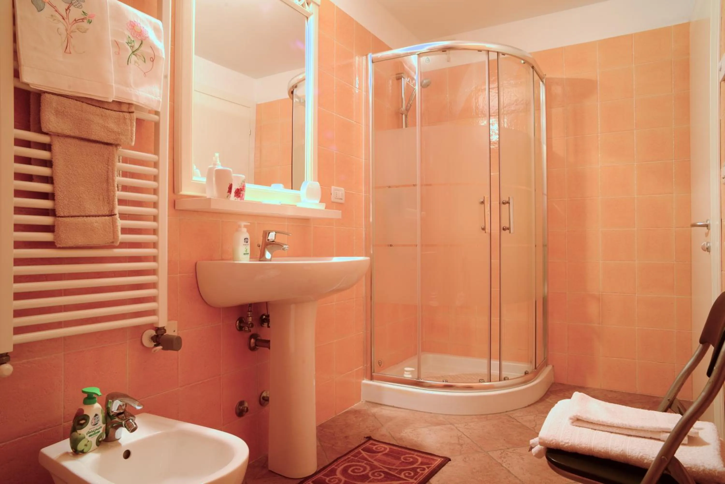 Bathroom in Agriturismo Dartora