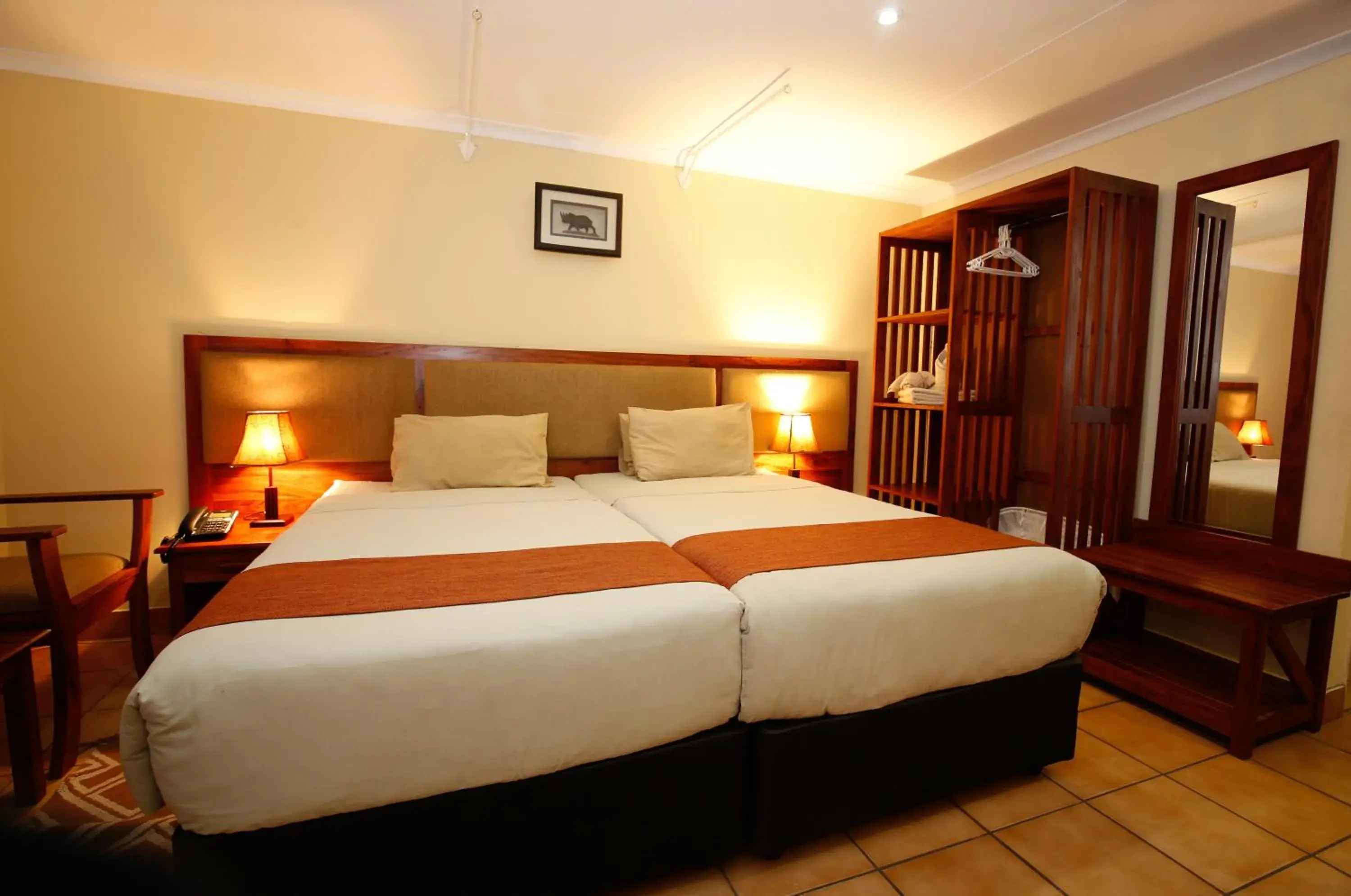 Standard Twin Room - single occupancy in Mokoro Lodge Standard Twin Room - single occupancy in Mokoro Lodge