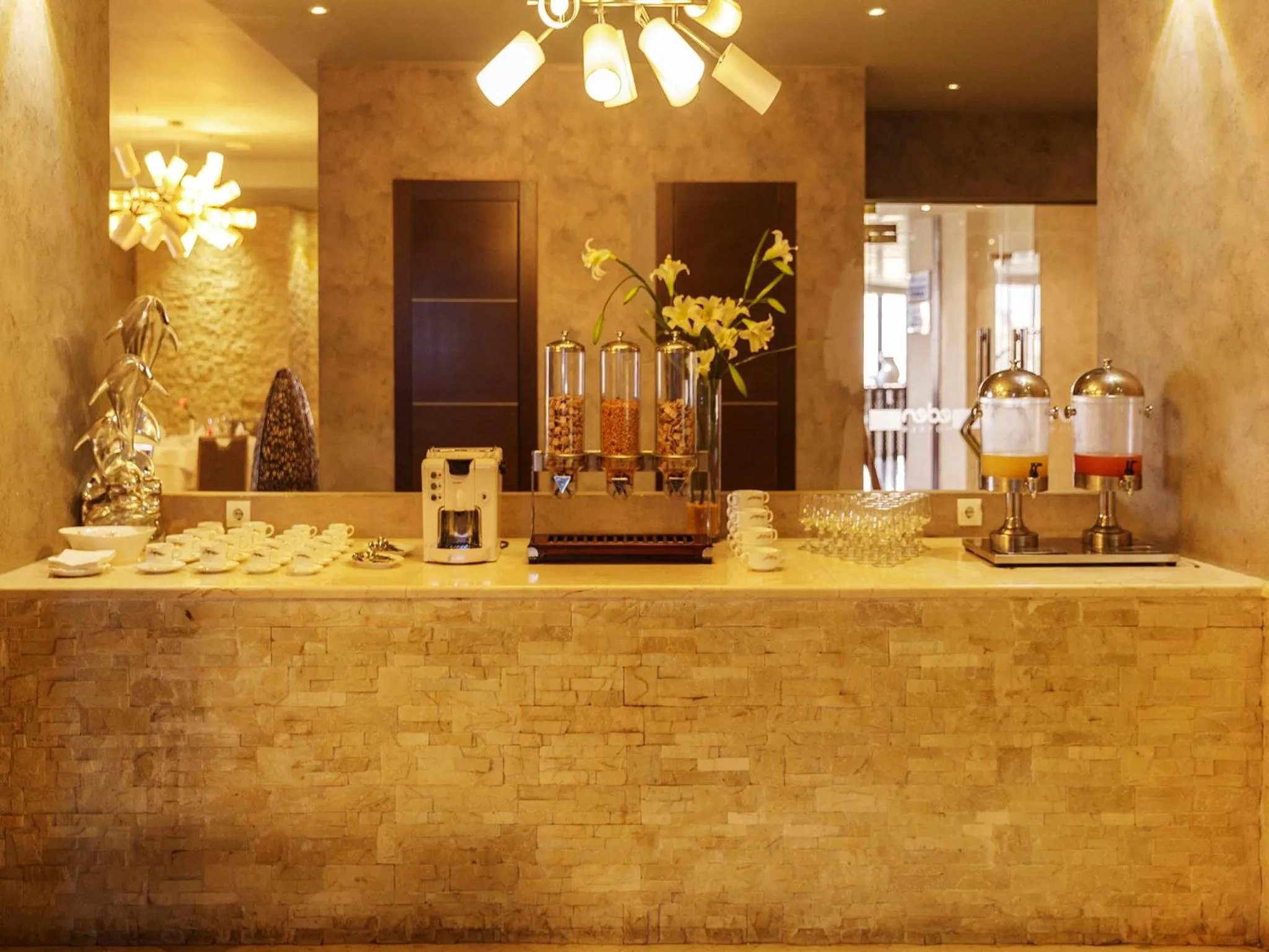 Restaurant/places to eat in Hotel Eden Bel Abbes