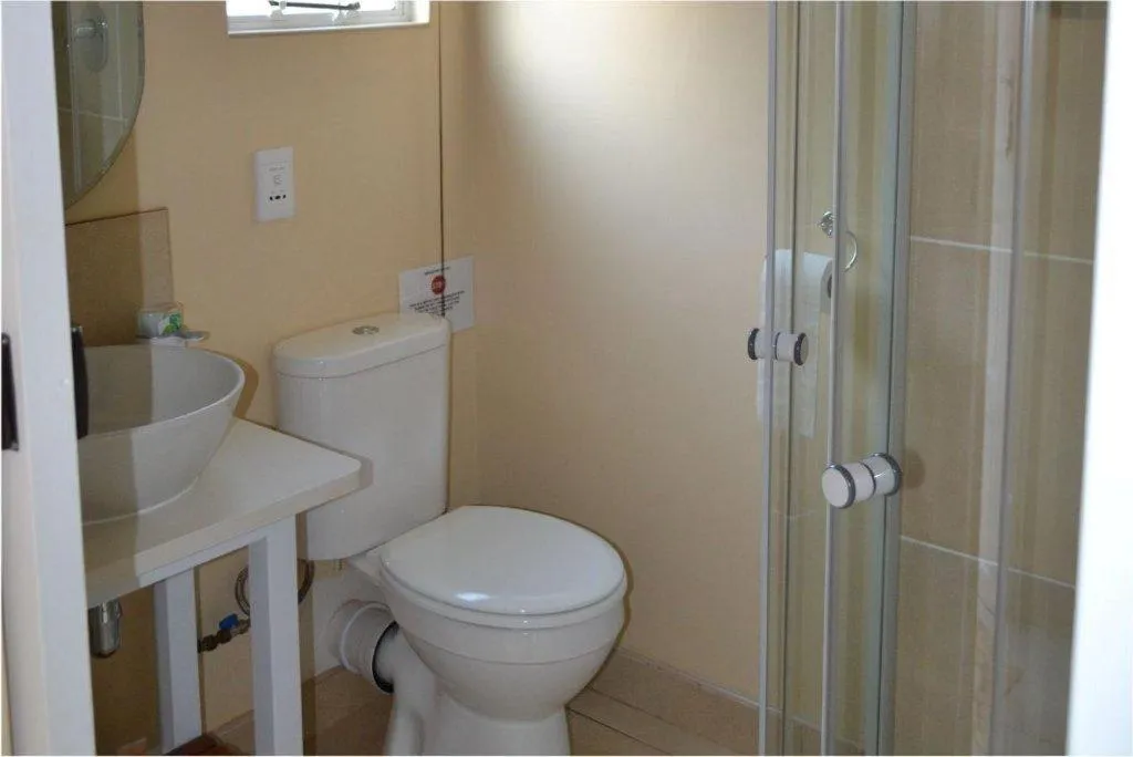 Bathroom in Hunters B&B