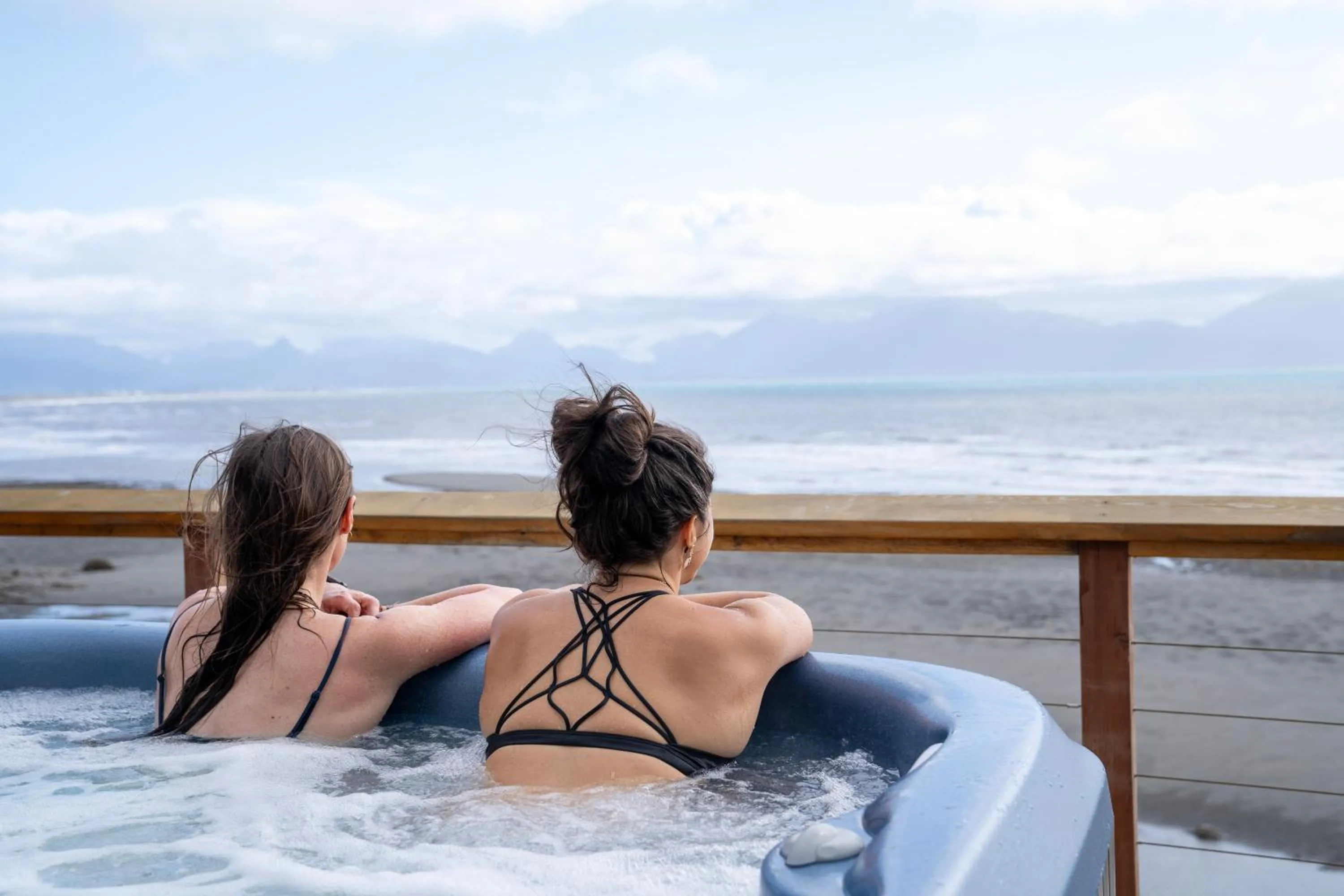 Hot Tub in Homer Inn & Spa