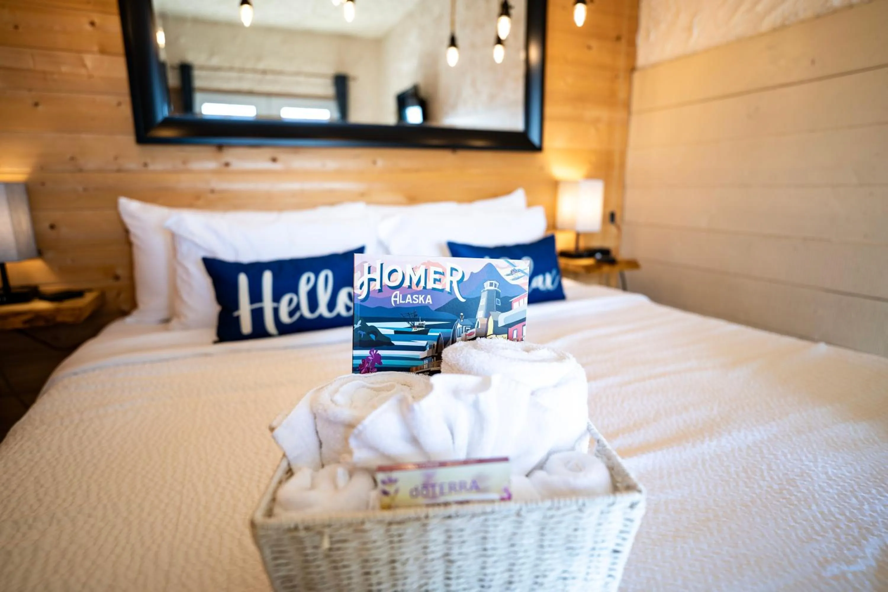 Bed in Homer Inn & Spa