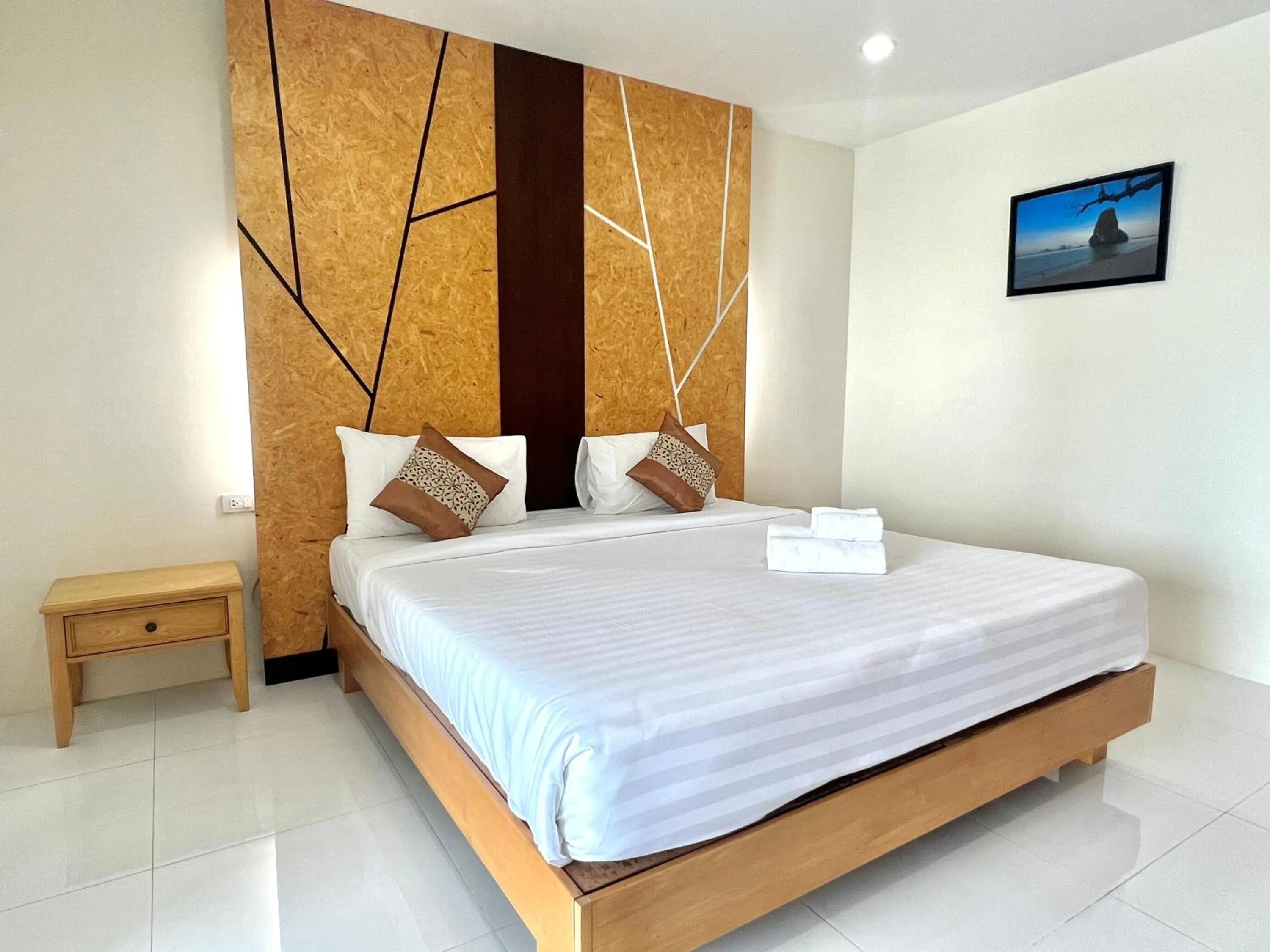 Bedroom, Bed in JS Residence Krabi