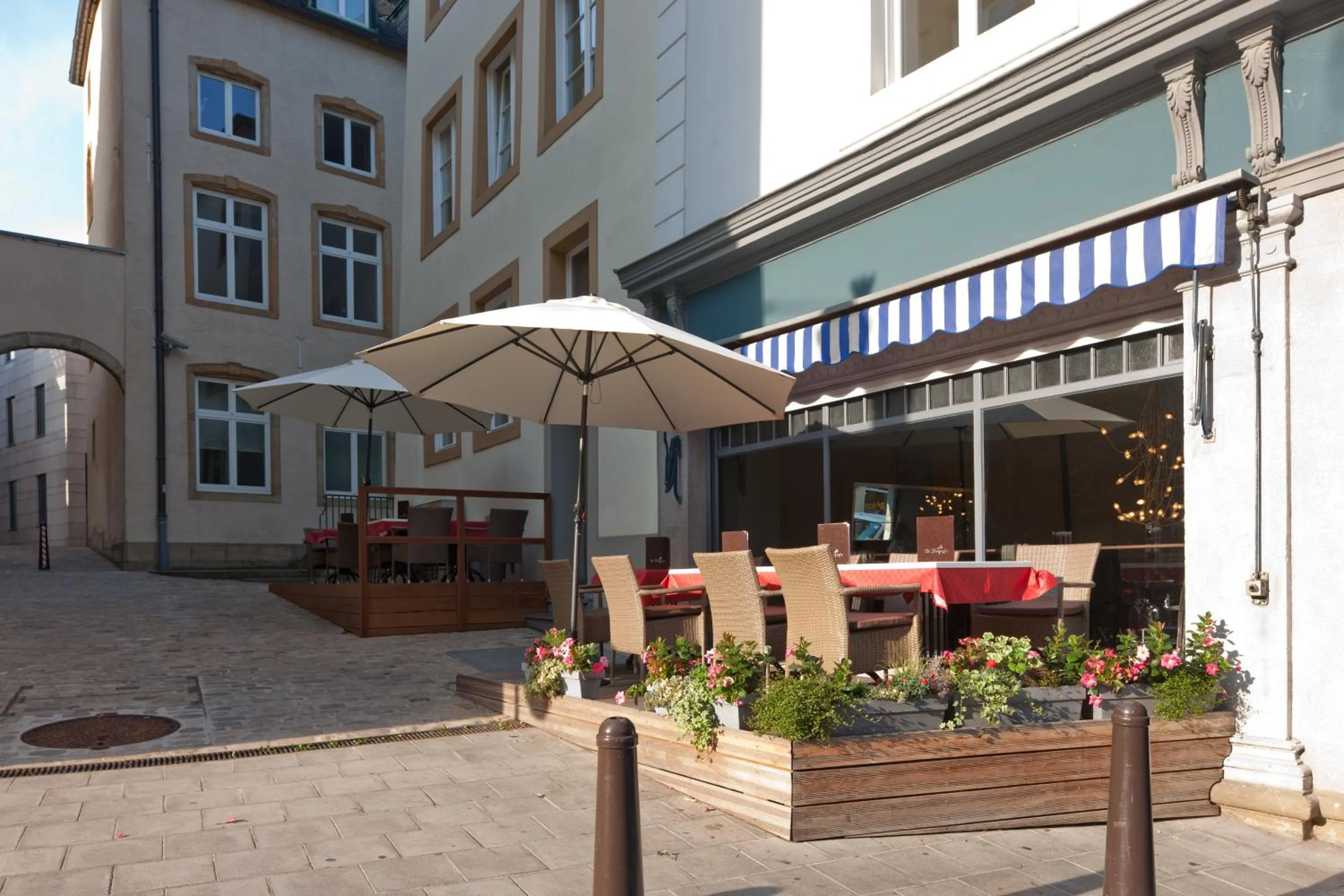 Balcony/Terrace in Hotel Parc Beaux Arts