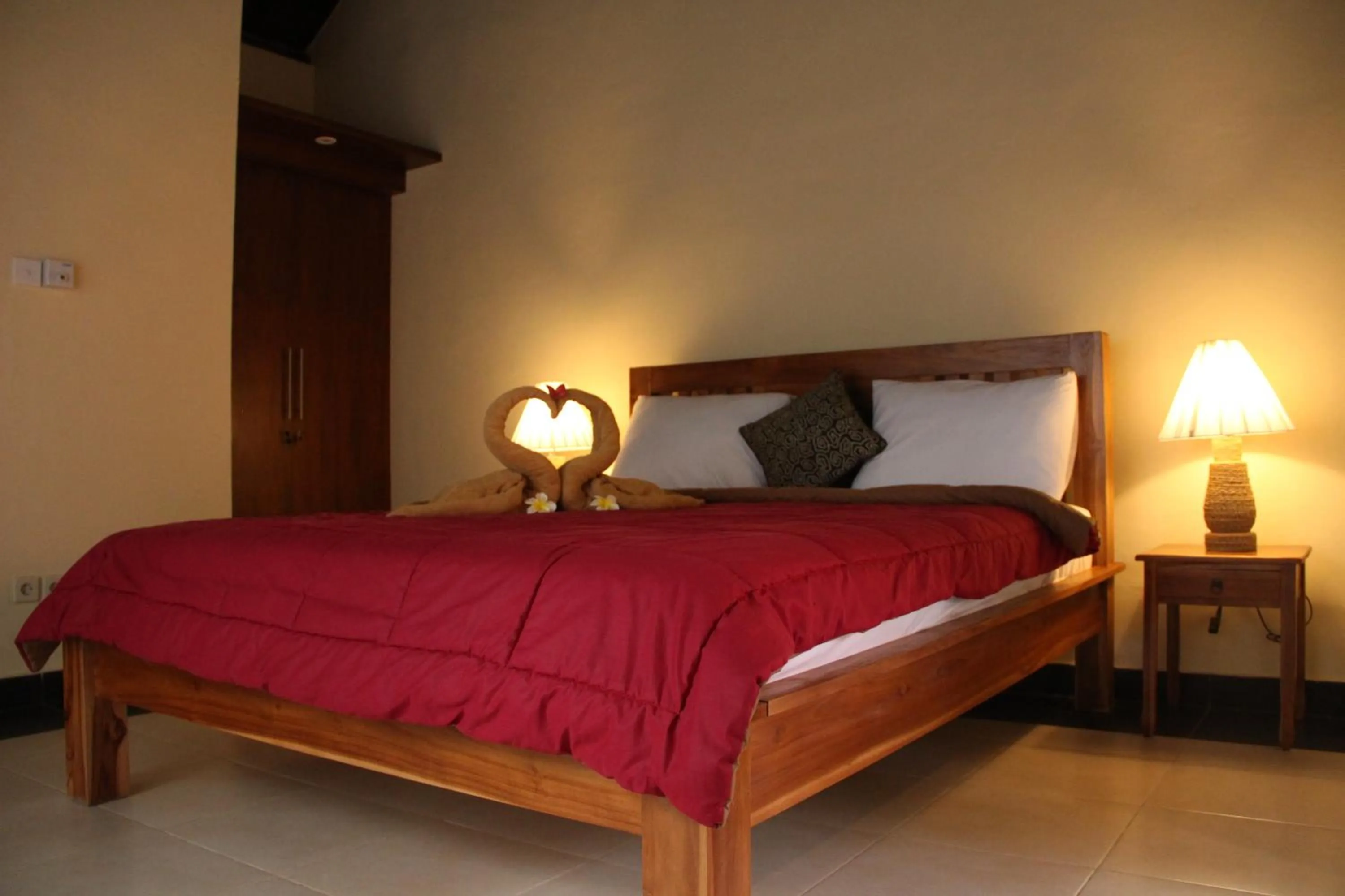 Bed in Ary House Ubud