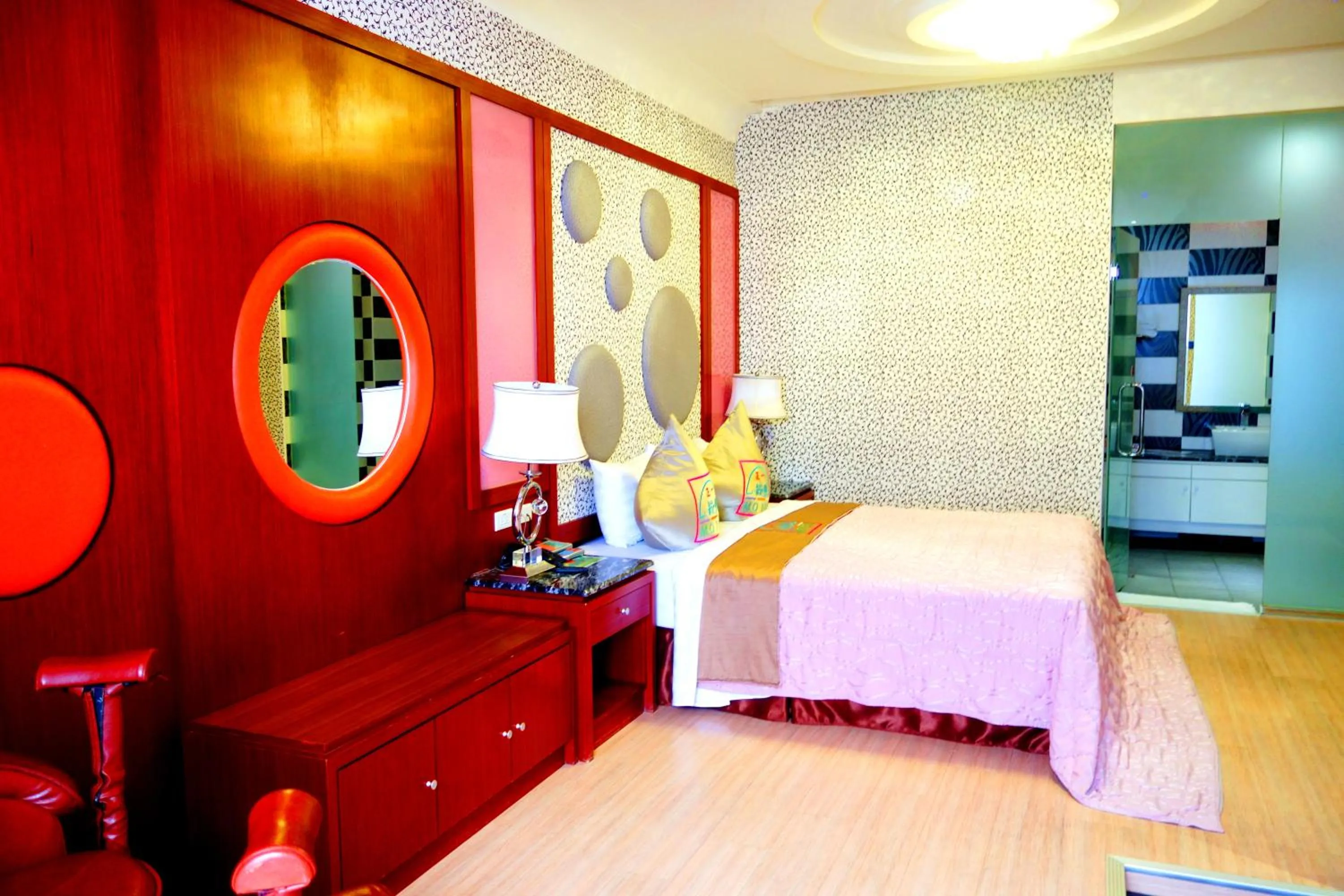 Photo of the whole room, Bed in Zheng Yi Classic Hotel & Motel