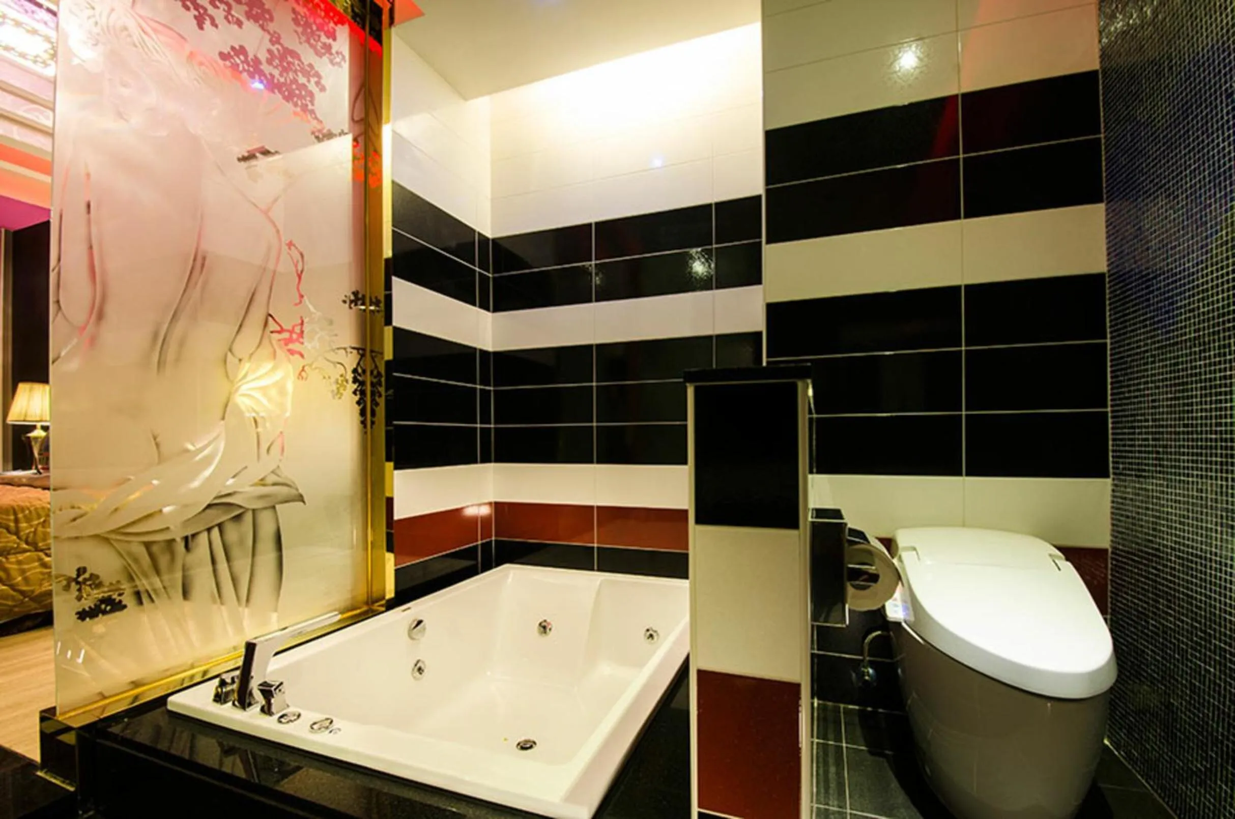 Bathroom in Zheng Yi Classic Hotel & Motel